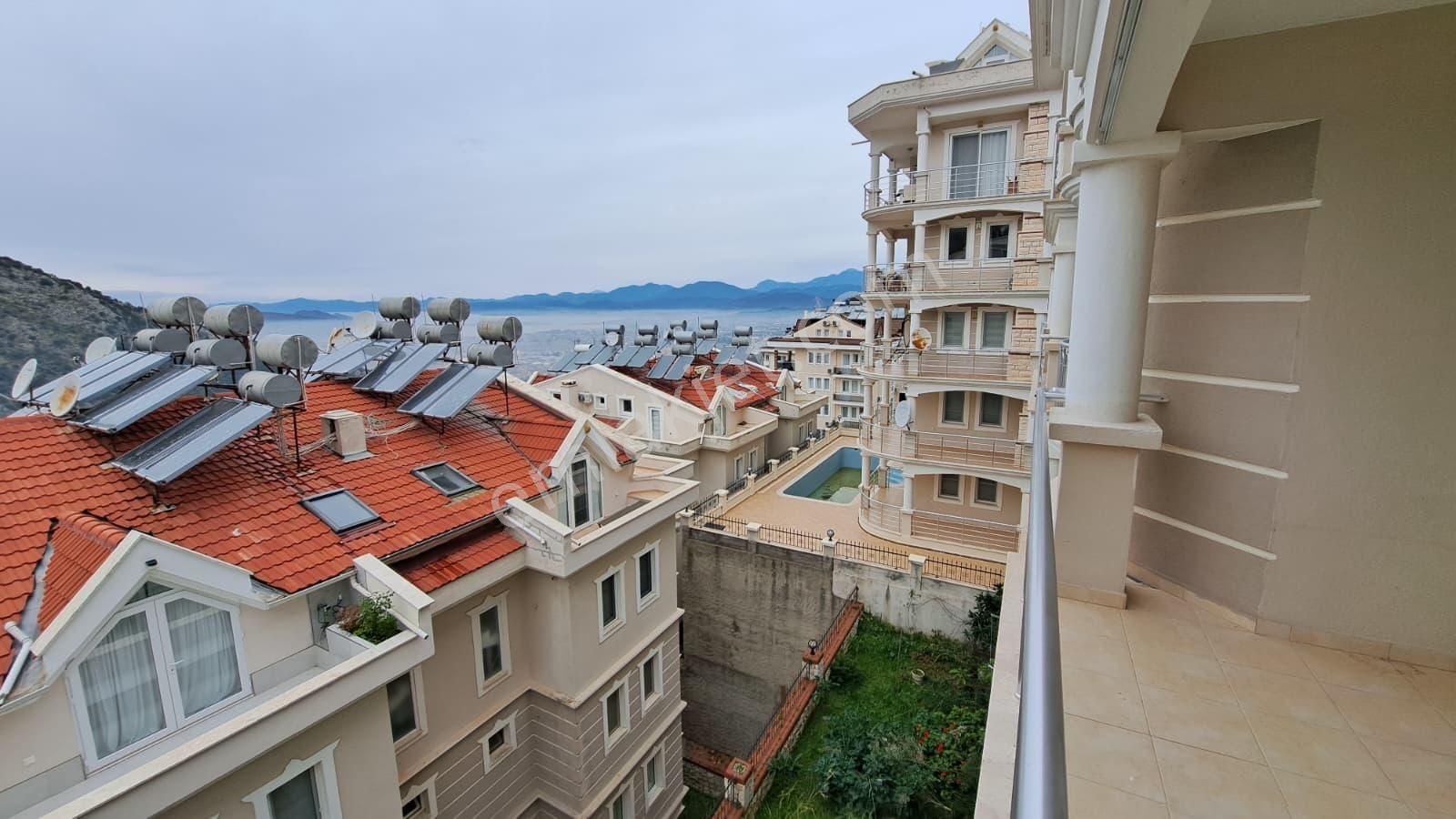 Stop’tan Taşyaka Deniz Manzaralı Eşyasız 2+1