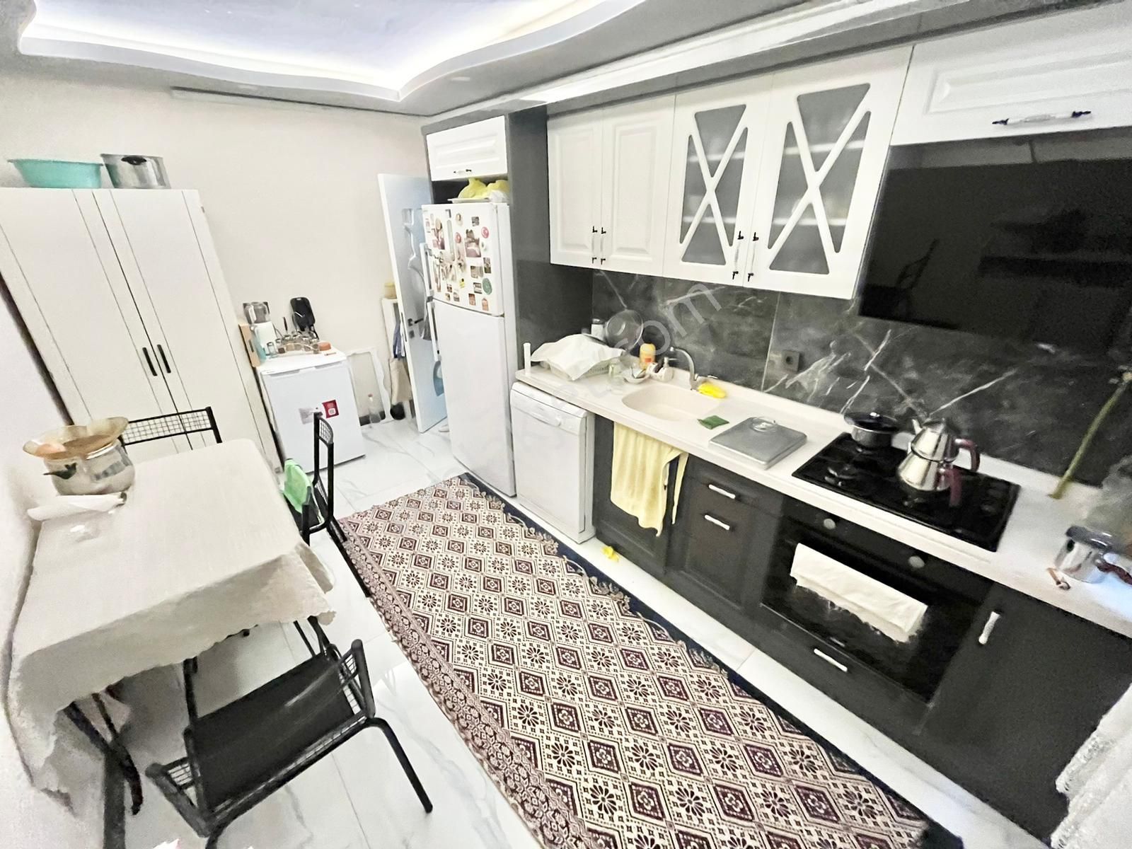 Yüksel'den Altınkum'da Öncephe Ayrı Mutfaklı Lux Ters Dublex 2+1