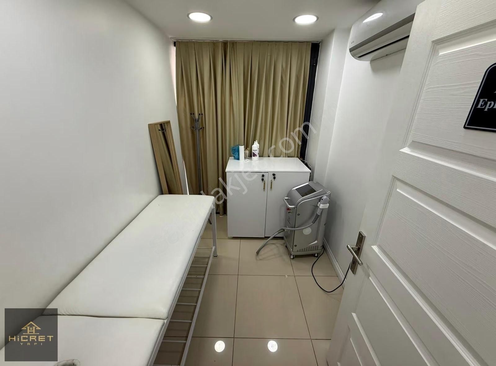 Hicret'den Caddeye Yakın 150 M² 3 Katlı Kiralık Dükkan - Görsel 4