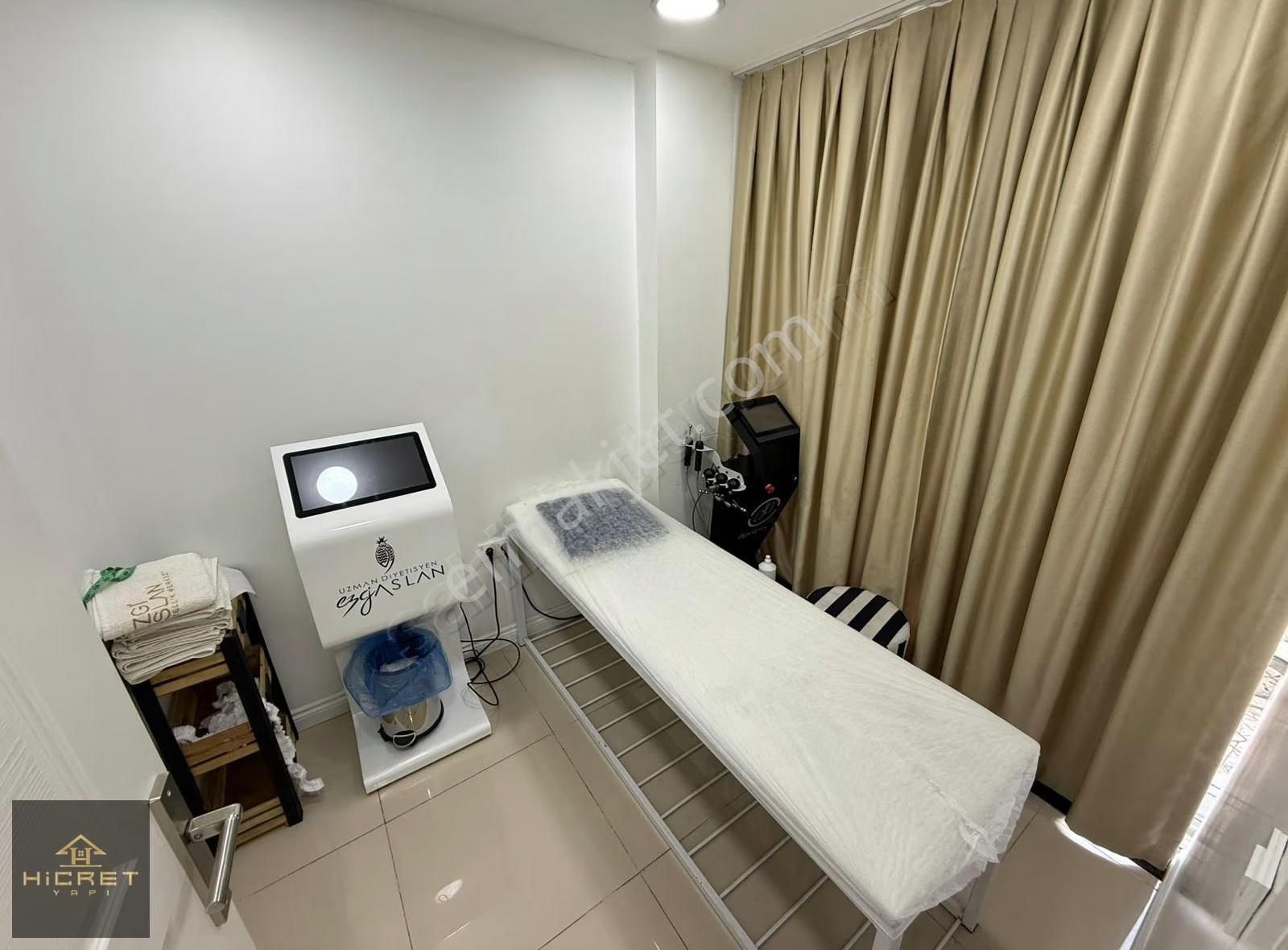 Hicret'den Caddeye Yakın 150 M² 3 Katlı Kiralık Dükkan - Görsel 20