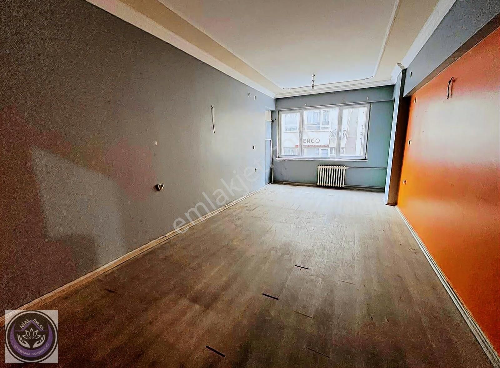 Balıkesir Valilik Karşısı Satılık Ofis - Görsel 16