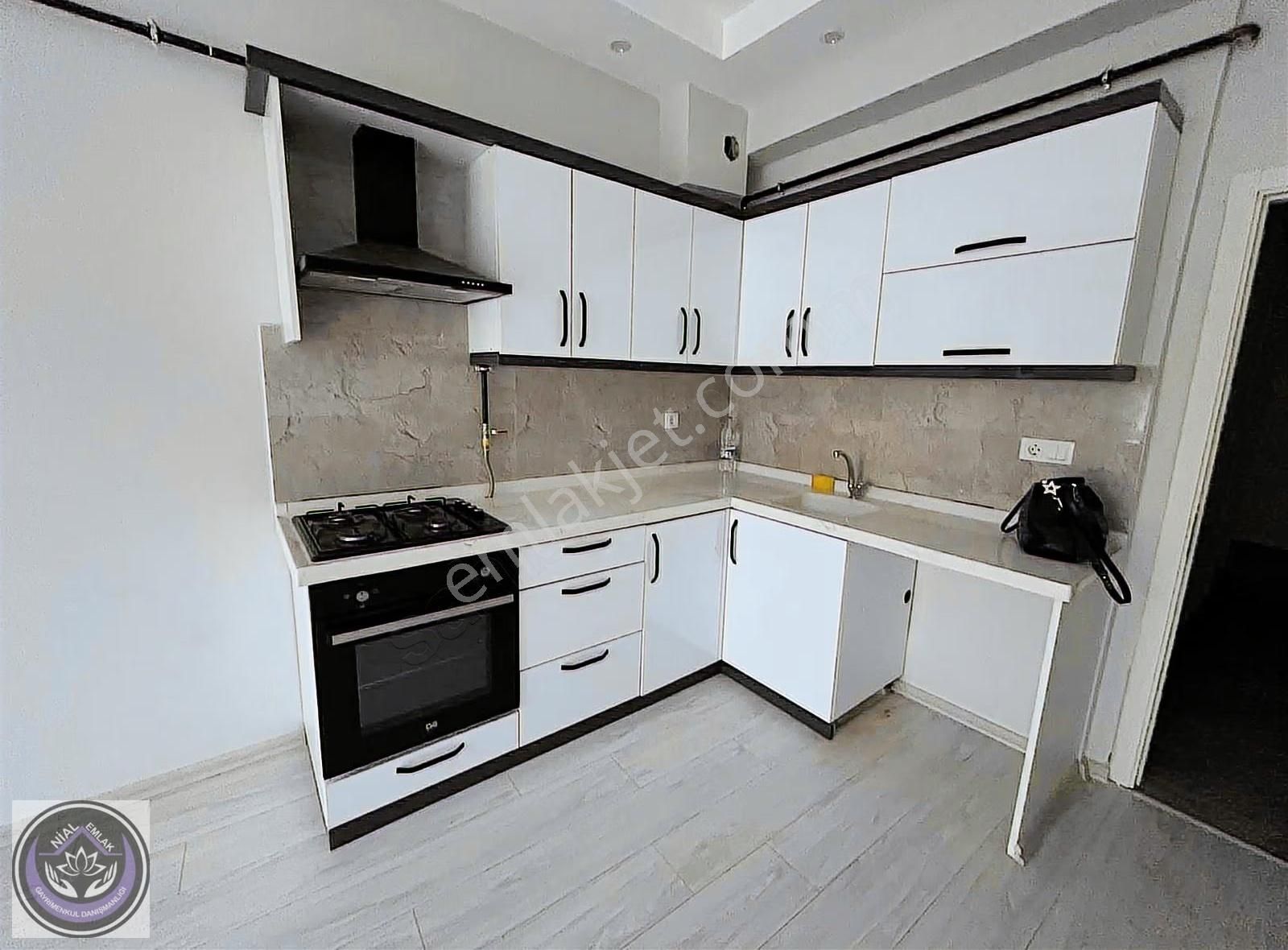 Balıkesir Sütlüce Mahallesi 1+1 Eşyasız Kiralık Daire - Görsel 9