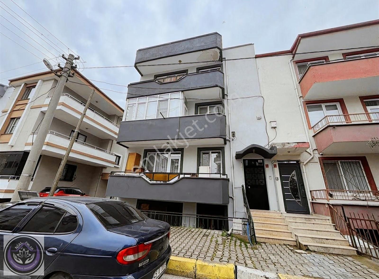 Balıkesir Bahçelievler Mahallesi Kiralık 3+1 Daire - Görsel 11