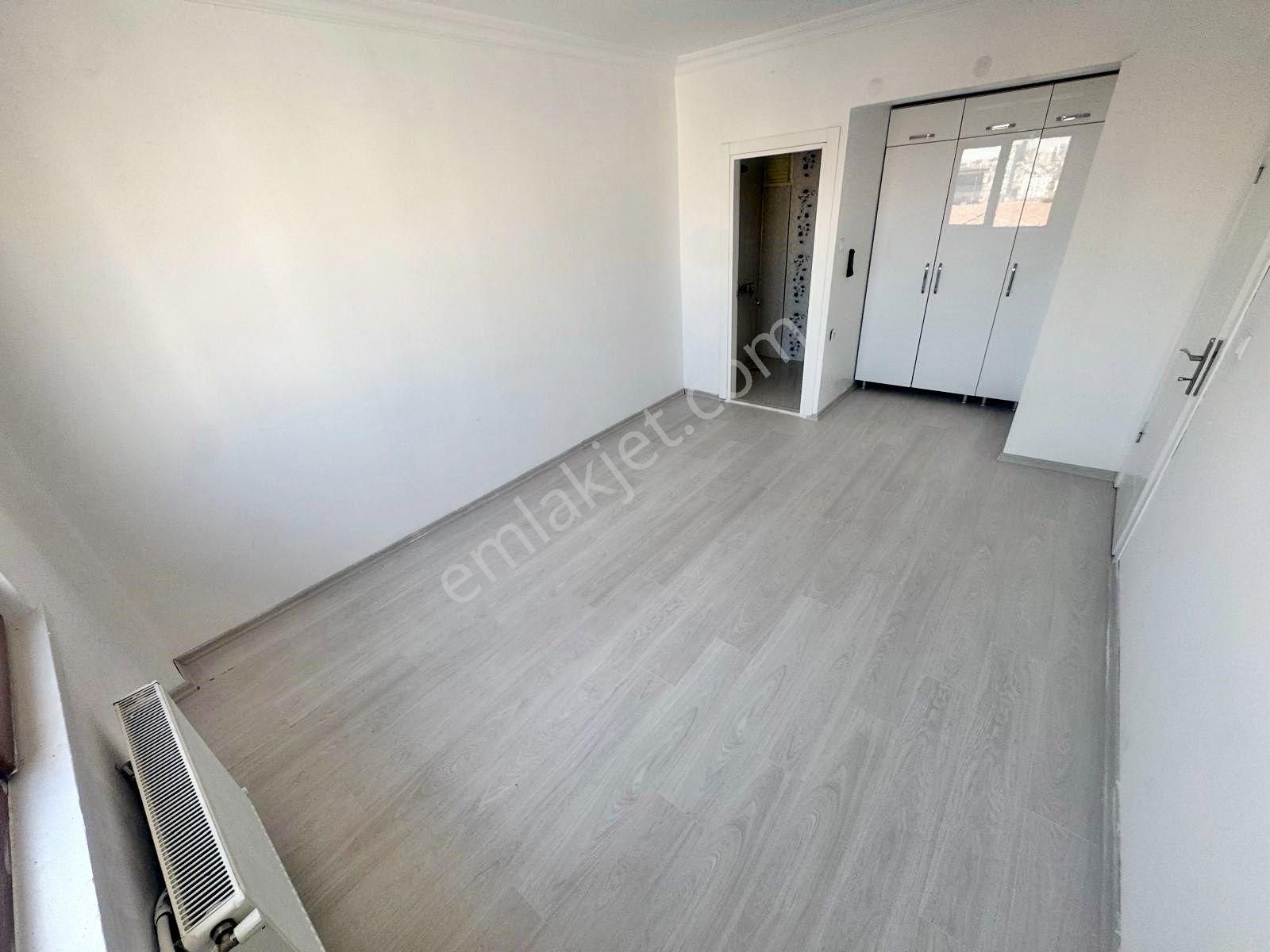 Gold Emlak'tan Cadde Üstünde Manzaralı Sitede Yüksek Katta Yapılı Acil Satılık 3+1 Daire - Görsel 25