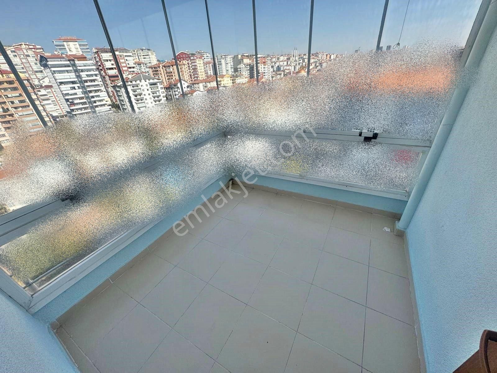 Gold Emlak'tan Cadde Üstünde Manzaralı Sitede Yüksek Katta Yapılı Acil Satılık 3+1 Daire - Görsel 32