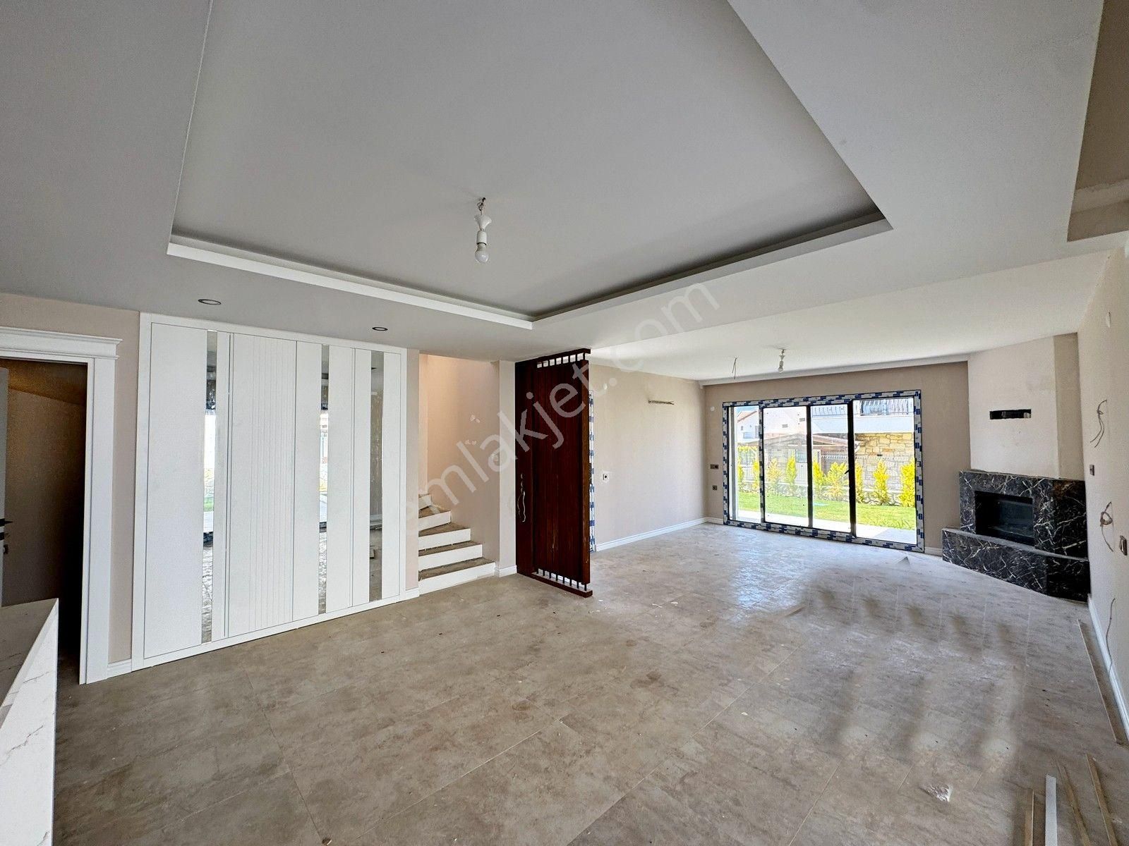 Satılık Tek Müstakil Özel Havuzlu 3+1 Müstakil Villa - Görsel 26