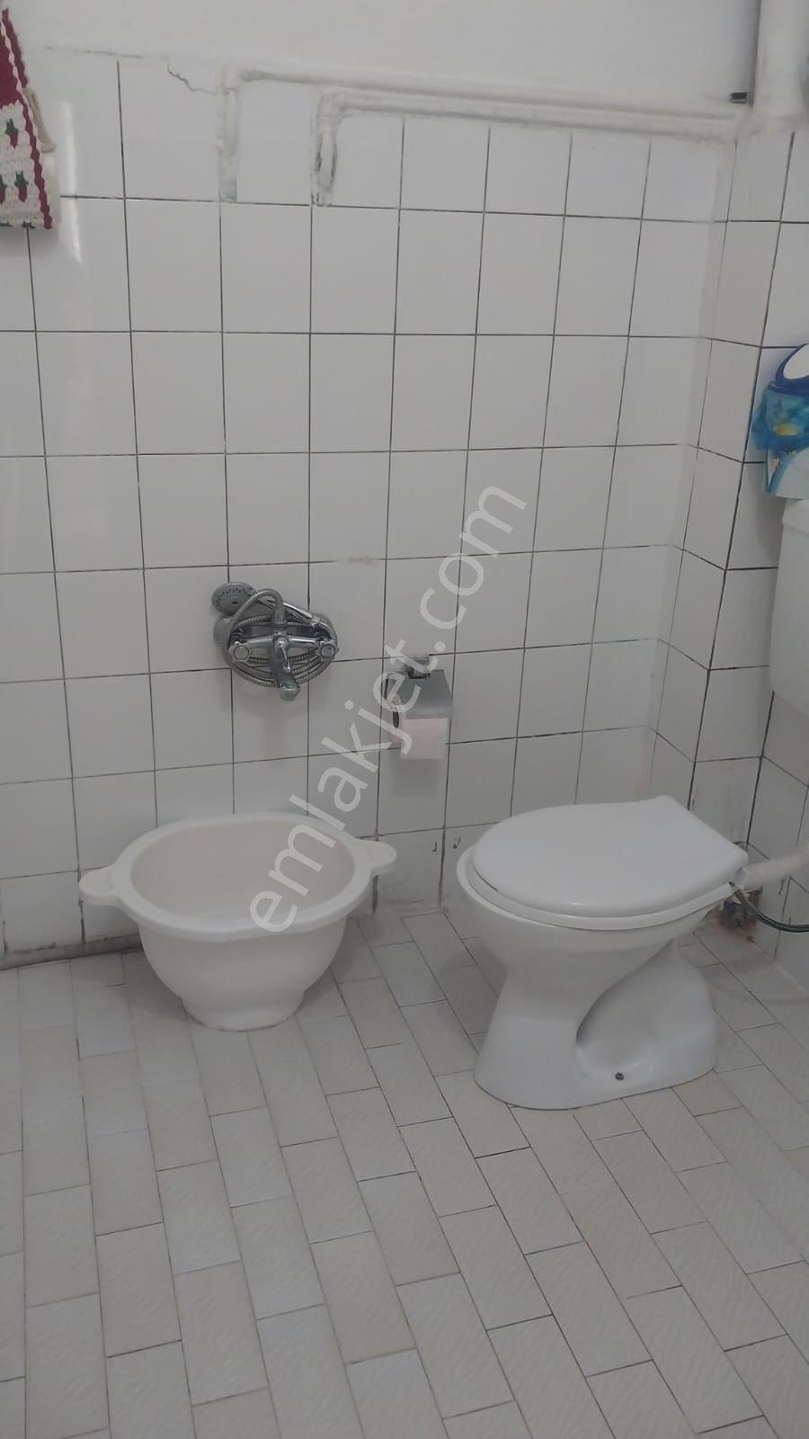 Yuvam Gayrimenkul'den Bahçelievler Mah.karşıyaka Sok.satılık 2+1 Daire - Görsel 11