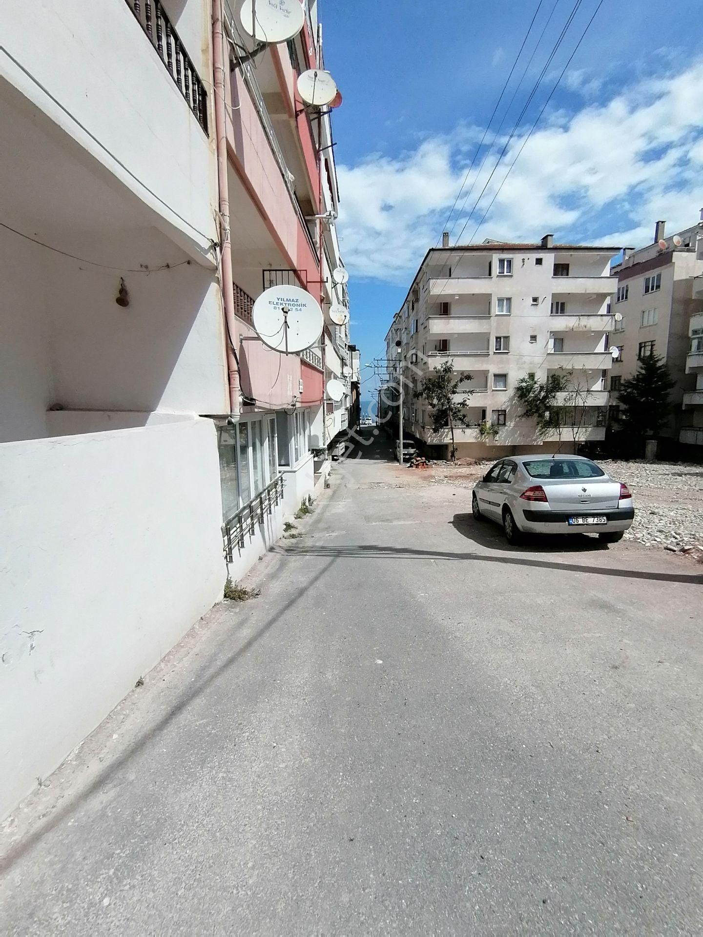 Kelepir!! Şanlı Emlaktan..çınarcık Harmanlar Mh.'de ,sahile Çok Yakın / 2+1 / 75m2 / Satılık Daire - Görsel 18