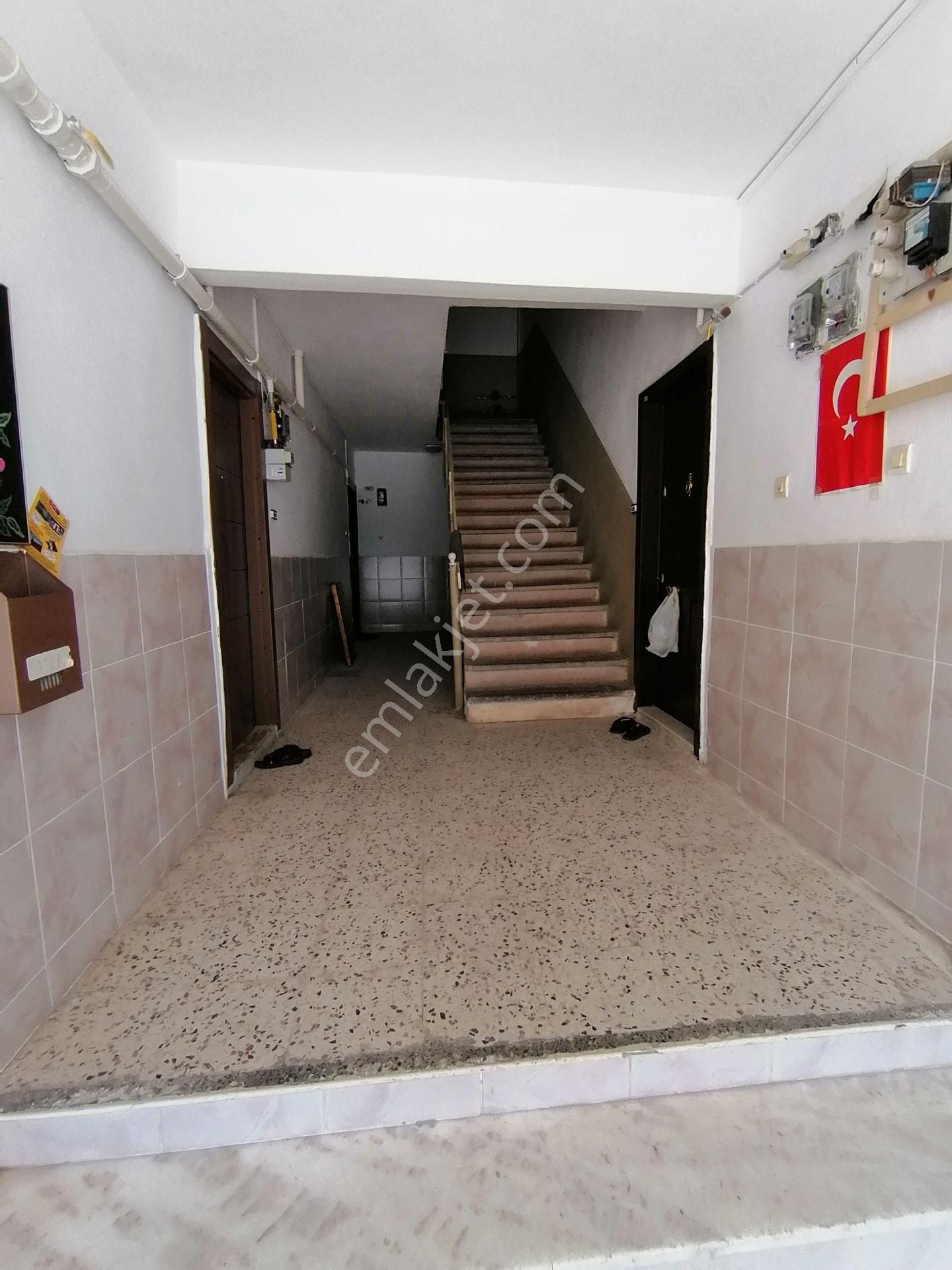 Kelepir!! Şanlı Emlaktan..çınarcık Harmanlar Mh.'de ,sahile Çok Yakın / 2+1 / 75m2 / Satılık Daire - Görsel 17