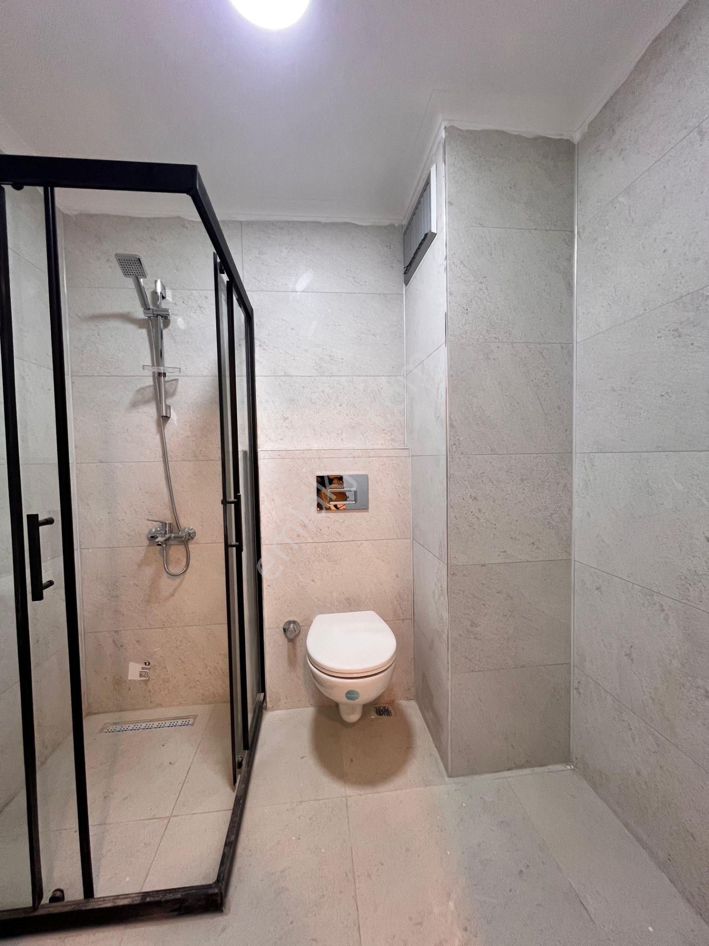 Küçükyalı'da Marmaraya Yakın Lüks Ve Geniş 2+1 - Görsel 15