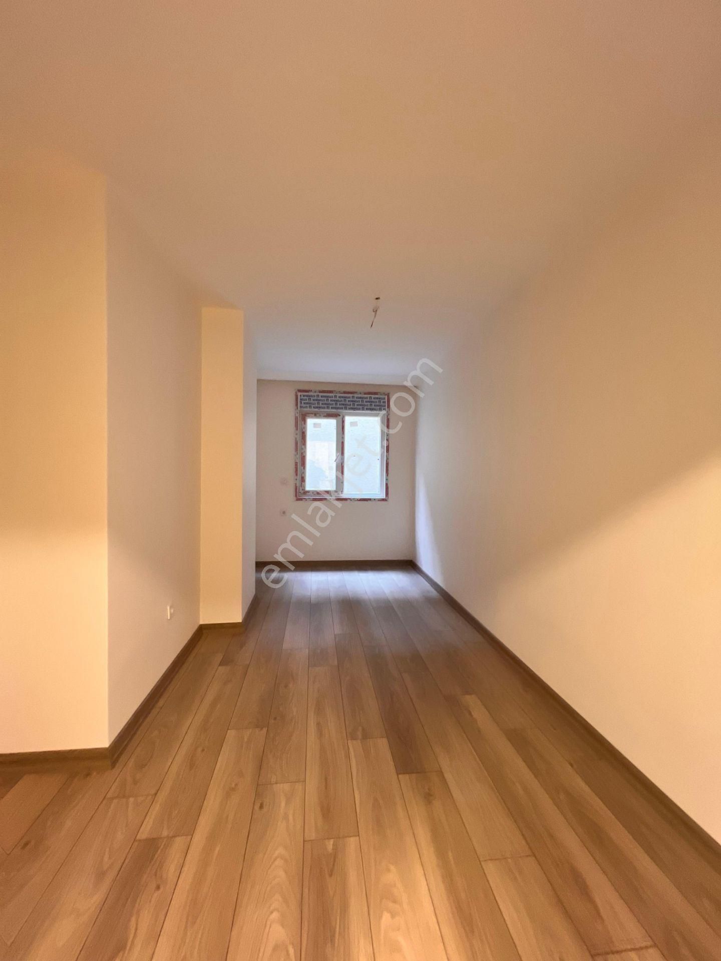 Küçükyalı'da Marmaraya Yakın Lüks Ve Geniş 2+1 - Görsel 12