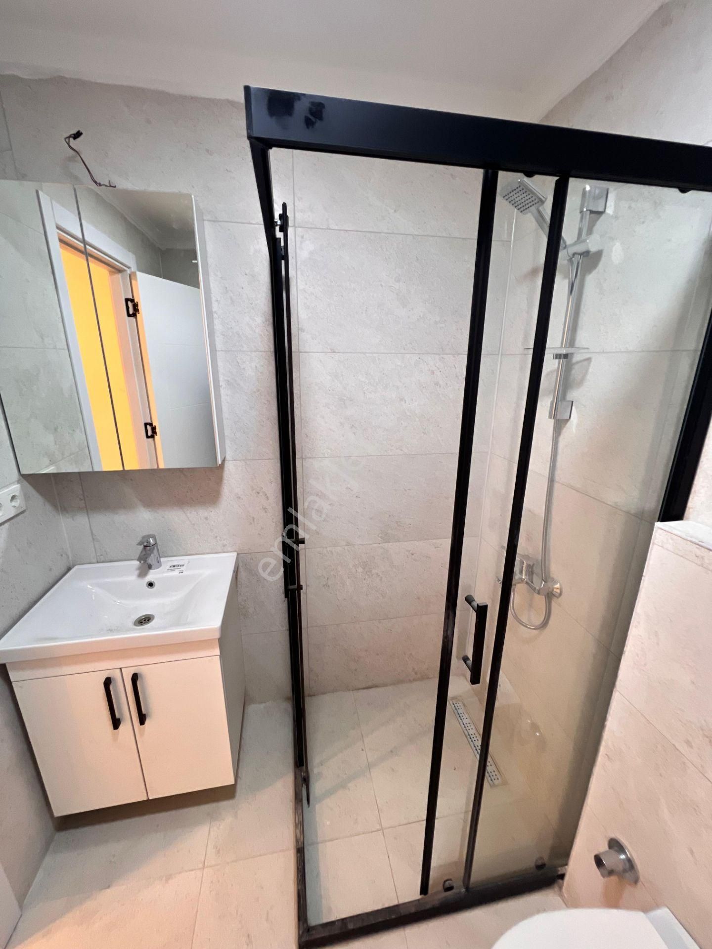 Küçükyalı'da Marmaraya Yakın Lüks Ve Geniş 2+1 - Görsel 17