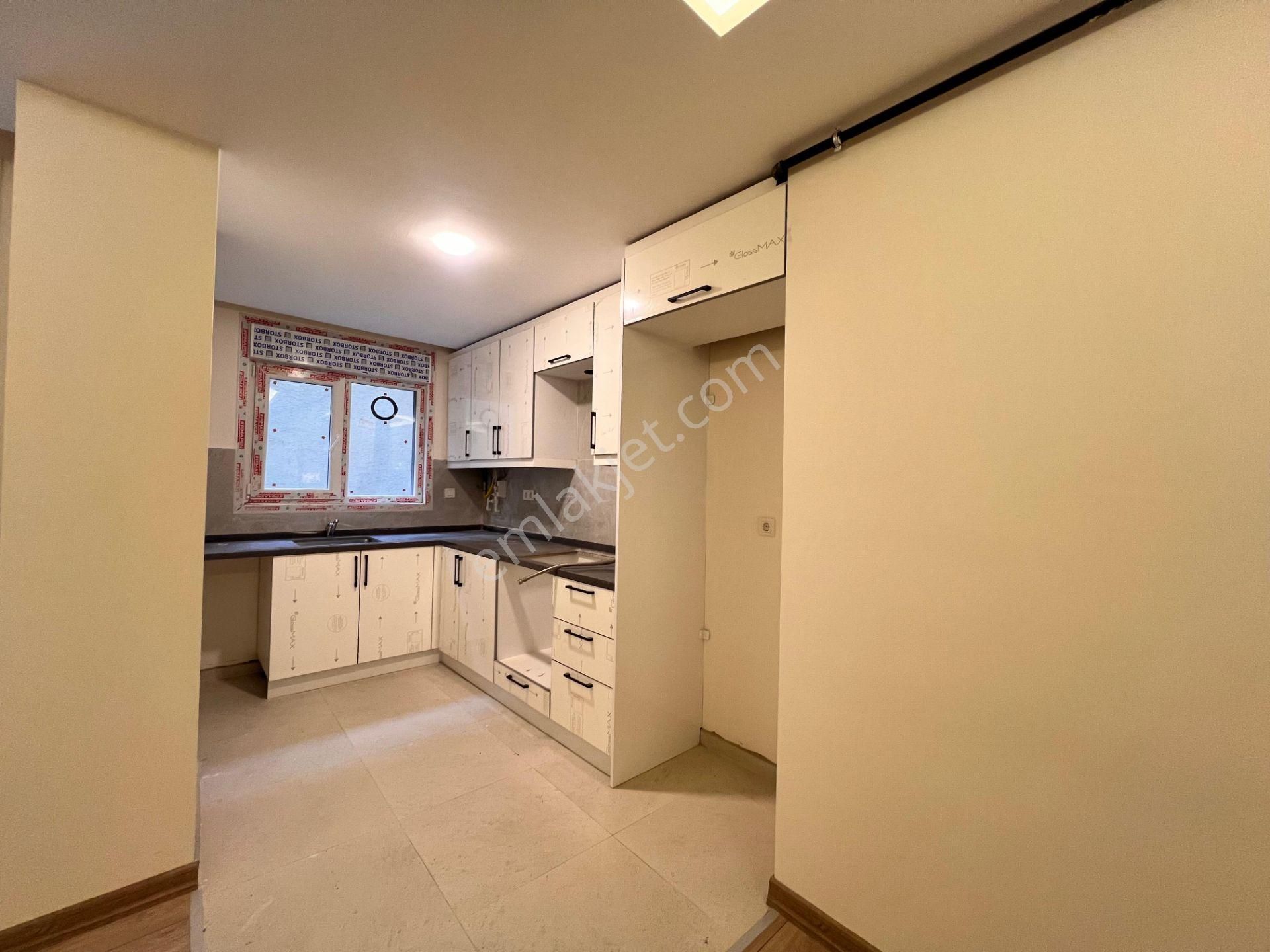 Küçükyalı'da Marmaraya Yakın Lüks Ve Geniş 2+1 - Görsel 13