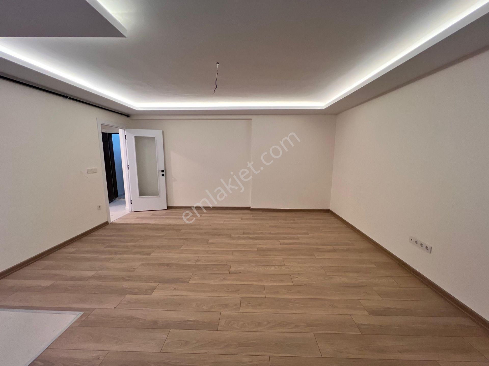 Küçükyalı'da Marmaraya Yakın Lüks Ve Geniş 2+1 - Görsel 9