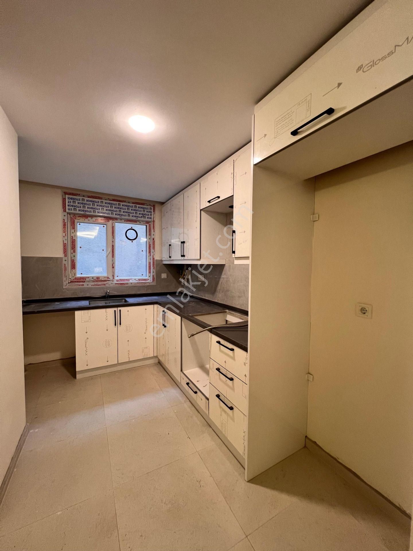 Küçükyalı'da Marmaraya Yakın Lüks Ve Geniş 2+1 - Görsel 6