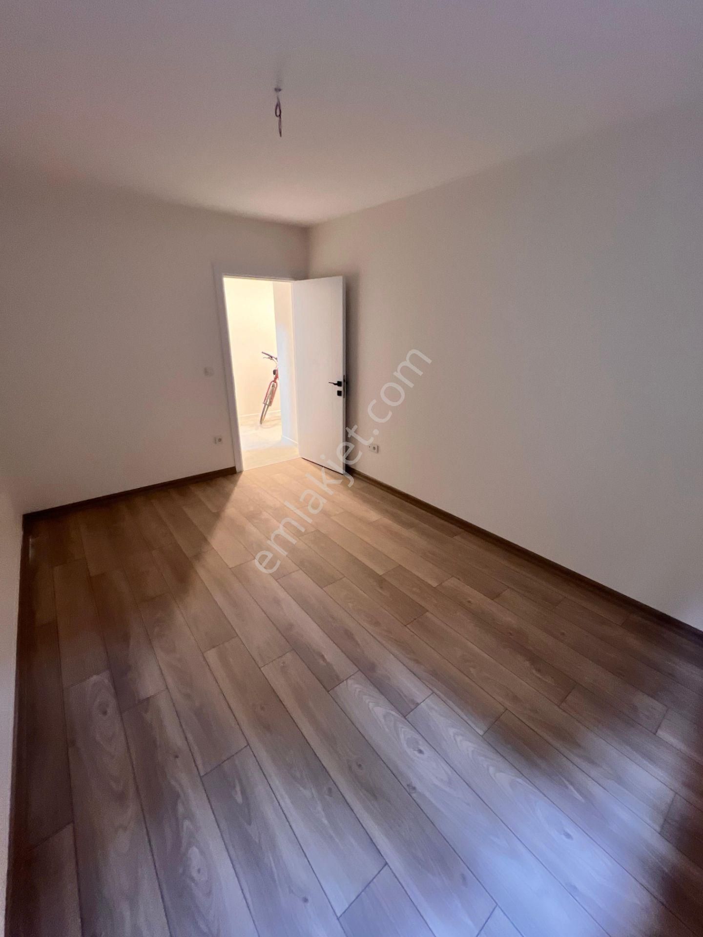 Küçükyalı'da Marmaraya Yakın Lüks Ve Geniş 2+1 - Görsel 20