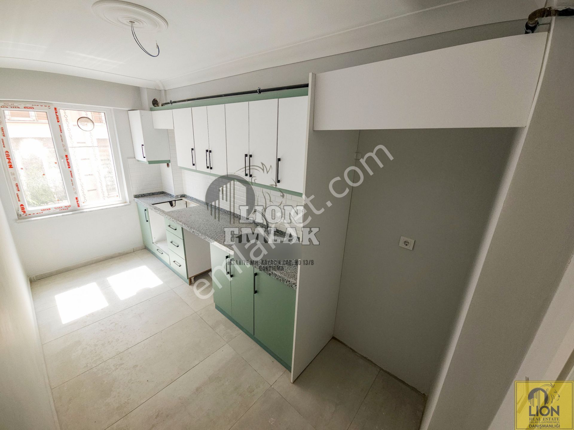 🟨⬛lıon Emlak'tan Bandırma Paşamescit'te Sıfır,balkonlu Ara Kat Satılık 2+1 Daire🟨⬛