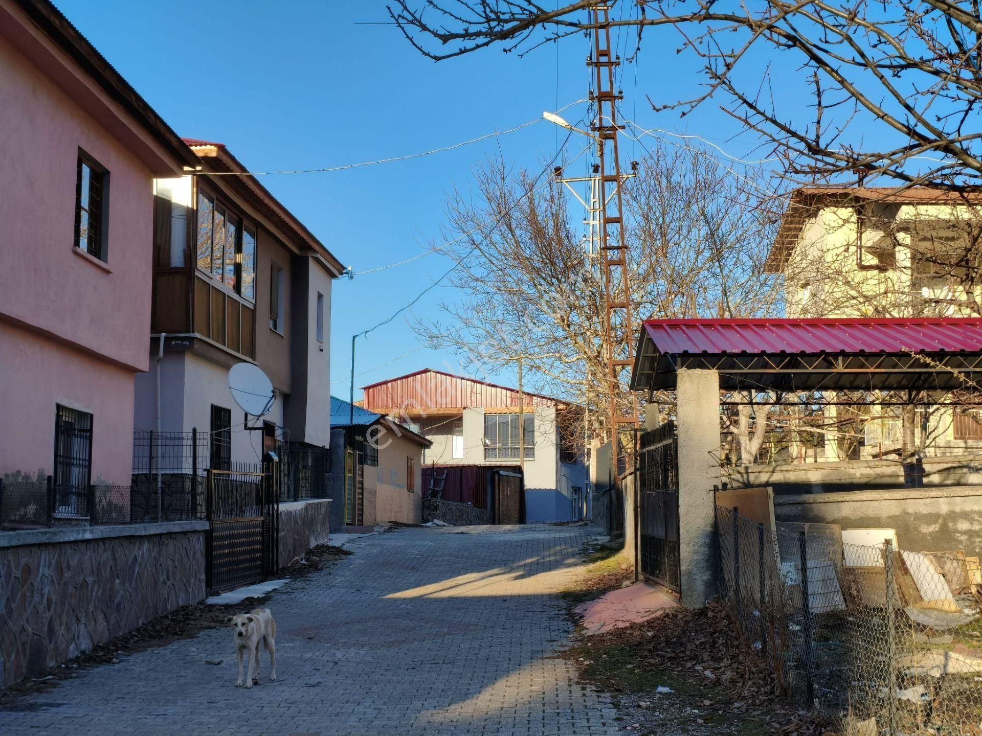 Kar Emlaktan Akçatekir Üçolukta 290 M2 Çevre Duvarı Yapılmış Satılık Arsa - Görsel 31