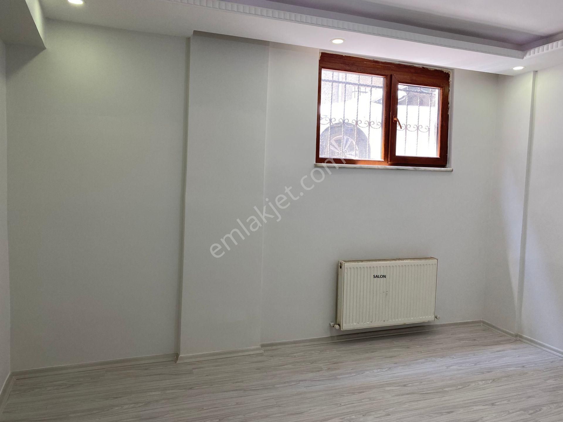 Avrupa Emlak Tan Dörtyol Meydana,metroya Yakın Menderes Mh 85m²2+1 Bahçe Kat,8 Yıllık(sabit Gelirli)