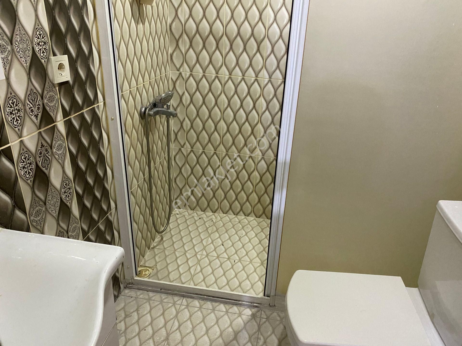 Avrupa Emlak Tan Dörtyol Meydana,metroya Yakın Menderes Mh 85m²2+1 Bahçe Kat,8 Yıllık(sabit Gelirli) - Görsel 14