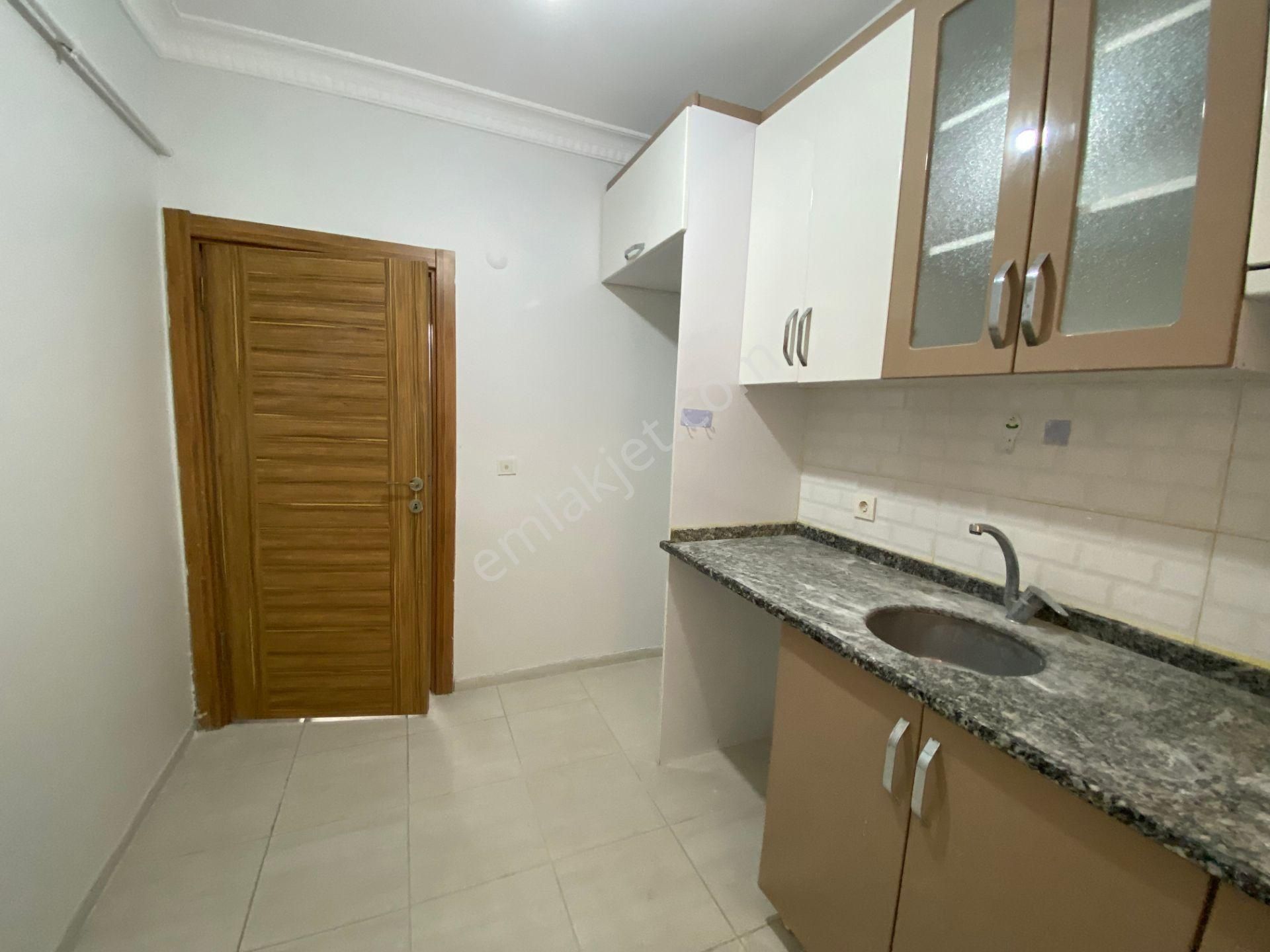 Avrupa Emlak Tan Dörtyol Meydana,metroya Yakın Menderes Mh 85m²2+1 Bahçe Kat,8 Yıllık(sabit Gelirli) - Görsel 7