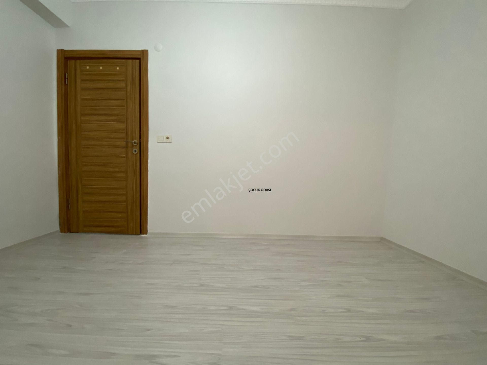 Avrupa Emlak Tan Dörtyol Meydana,metroya Yakın Menderes Mh 85m²2+1 Bahçe Kat,8 Yıllık(sabit Gelirli) - Görsel 13