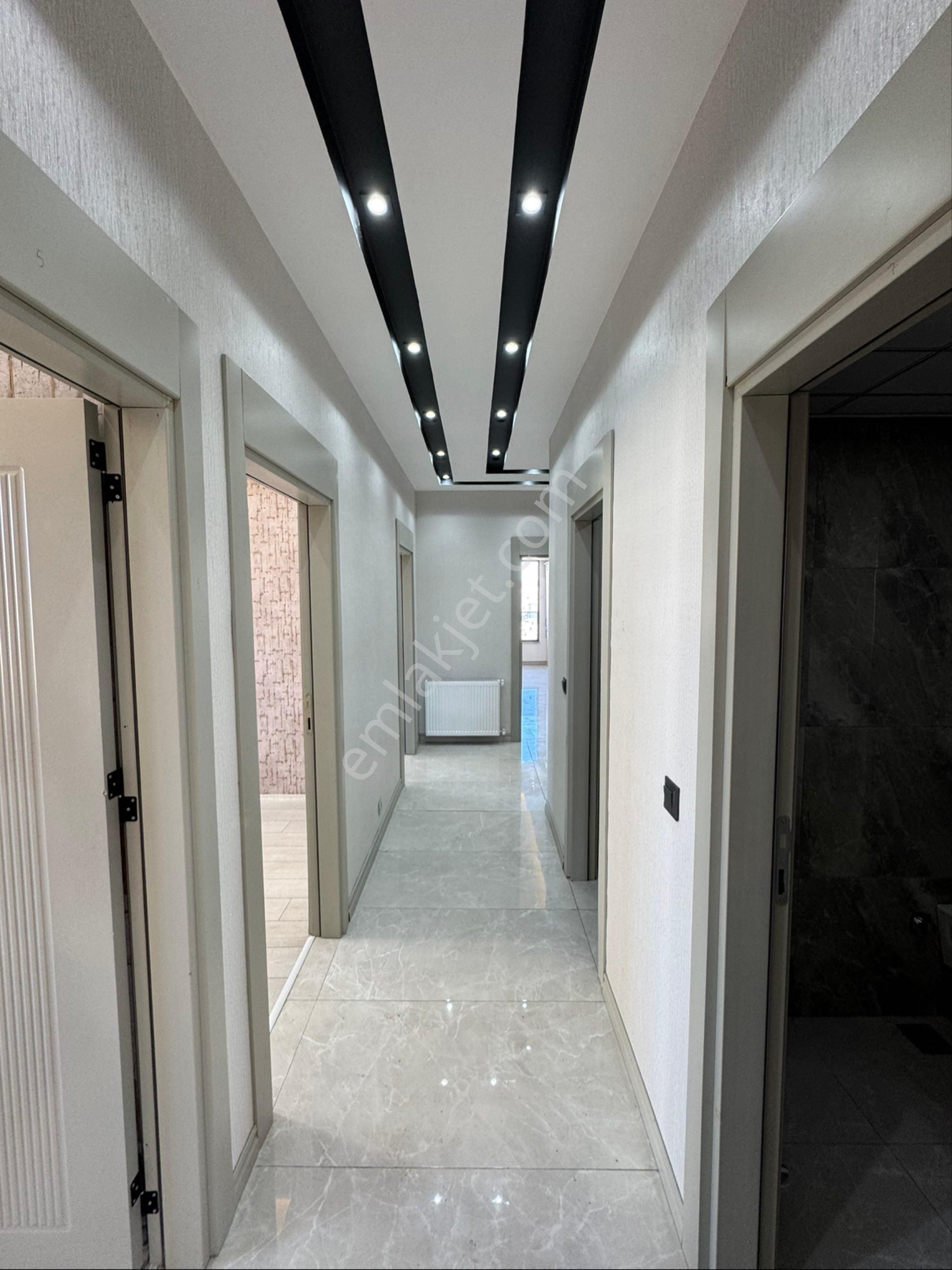 Eksper'den 35 Metre Çardaklı Kaya Bulvarına Sıfır 4+1 Ult Lüks ! - Görsel 22