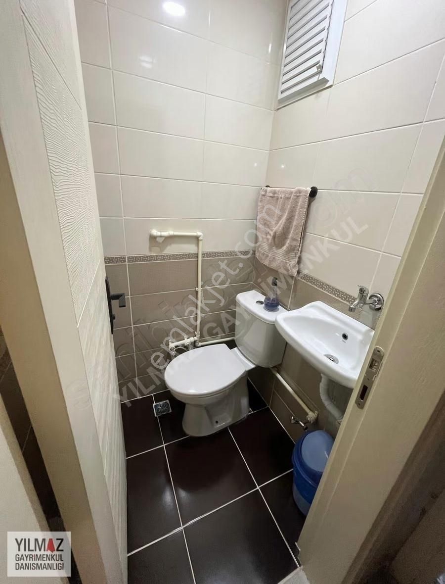 Yılmaz Gayrimenkulden 2011 Yapımı 2+1 100 M2 Bahçekatı - Görsel 4