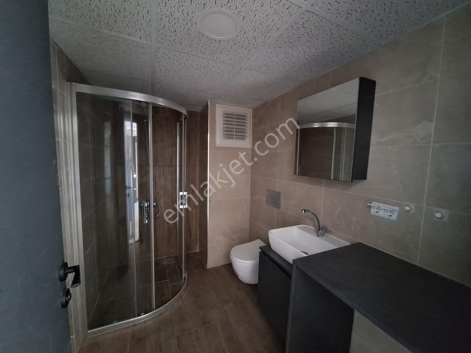 Kuşadası Eşin Golf Bu Fiyatta Son Sıfır 1+1 Daire - Görsel 12