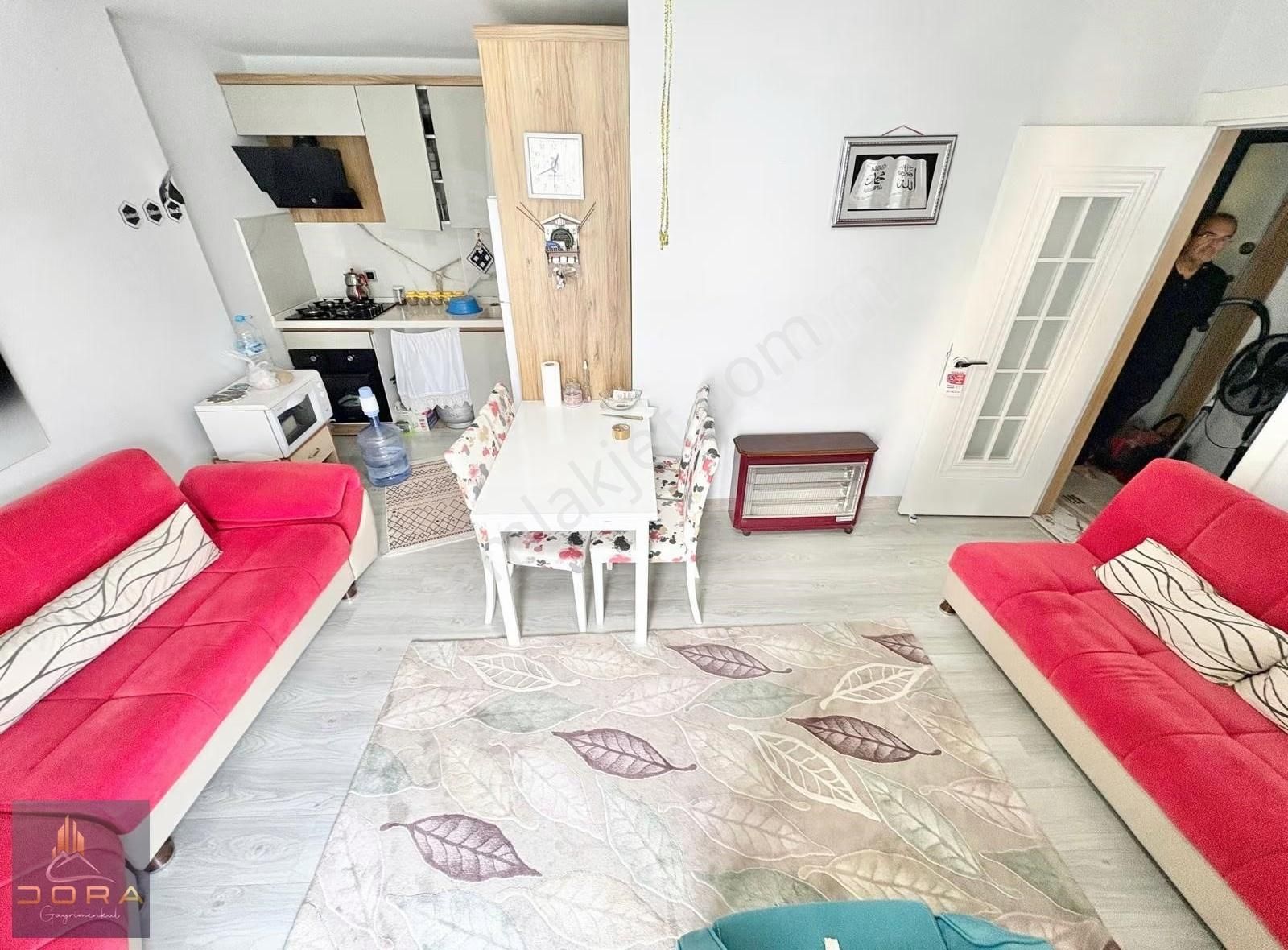 Dora Dan Altınkumda Satılık Ara Kat Kapalı Otoparklı 1+1 Daire - Görsel 29