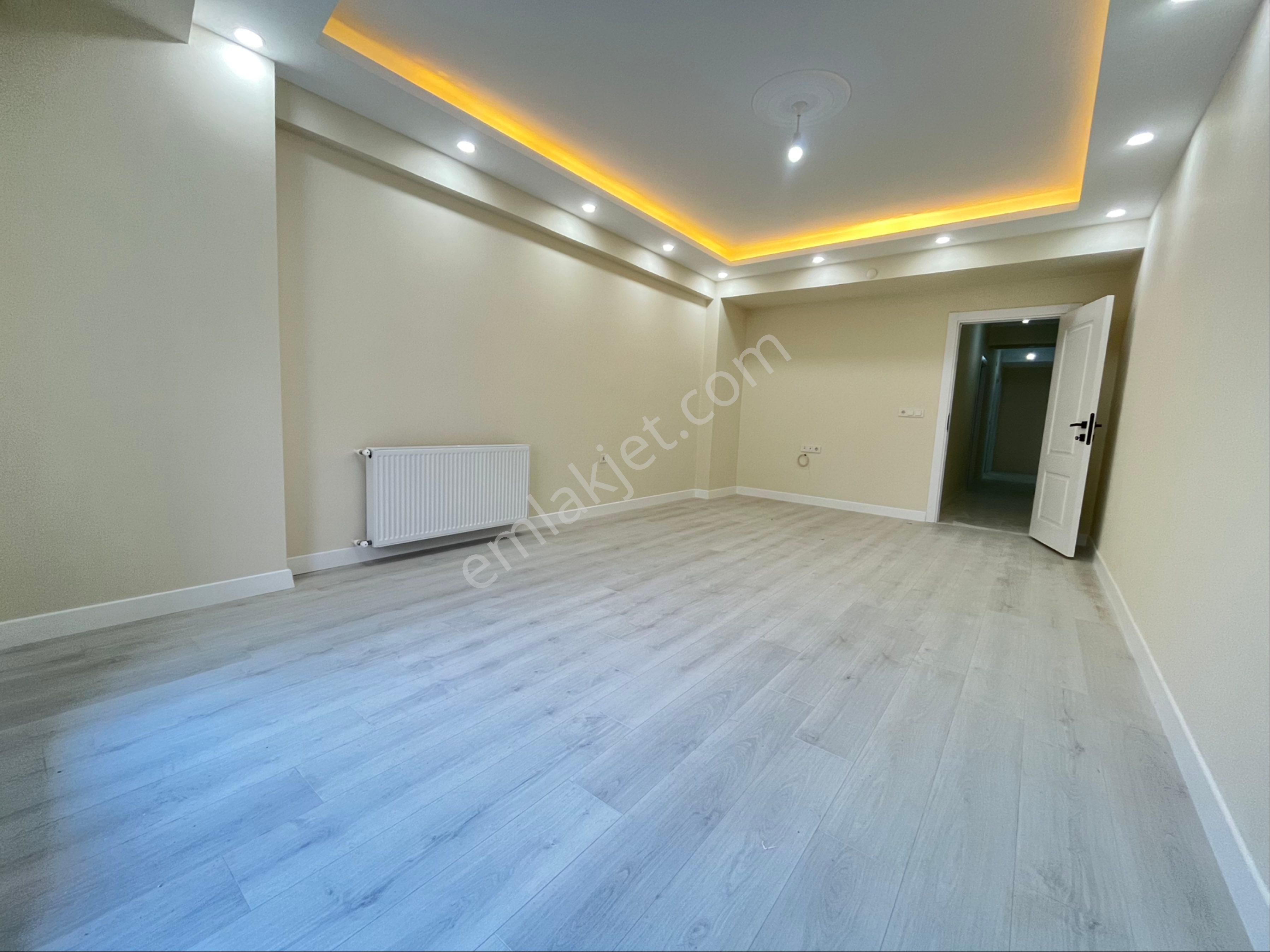 İmren Gayrimenkulden Satılık Gültepede Sıfır 2+1 95 M2 Lüks Yapım Arakat - Görsel 8