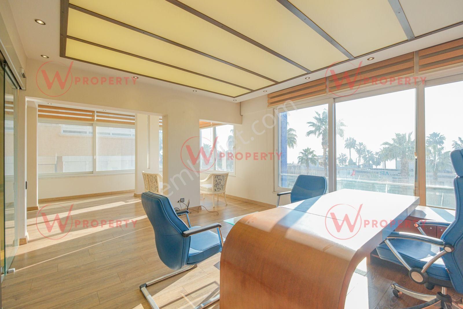 W Property'den Hilton Civ. Deniz Manzaralı Satılık Ofis - Görsel 3