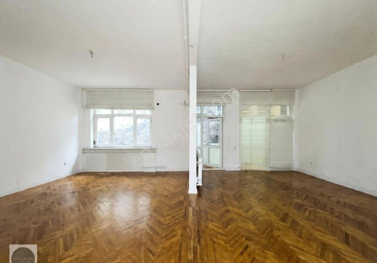 Nişantaşı Valikonağı Caddesi'nin Üstünde 4 Yol Kavşakta Kiralık Daire - Görsel 12