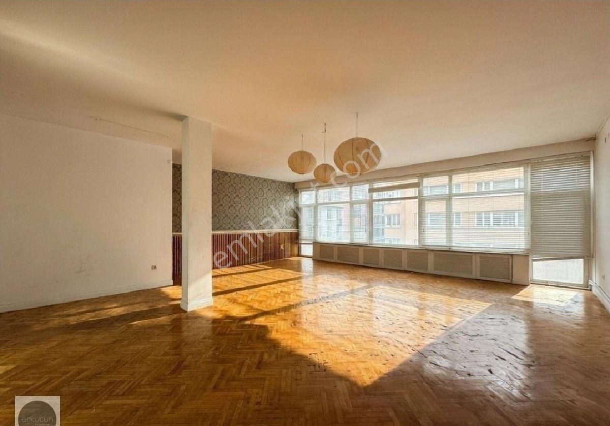 Nişantaşı Valikonağı Caddesi'nin Üstünde 4 Yol Kavşakta Kiralık Daire - Görsel 11