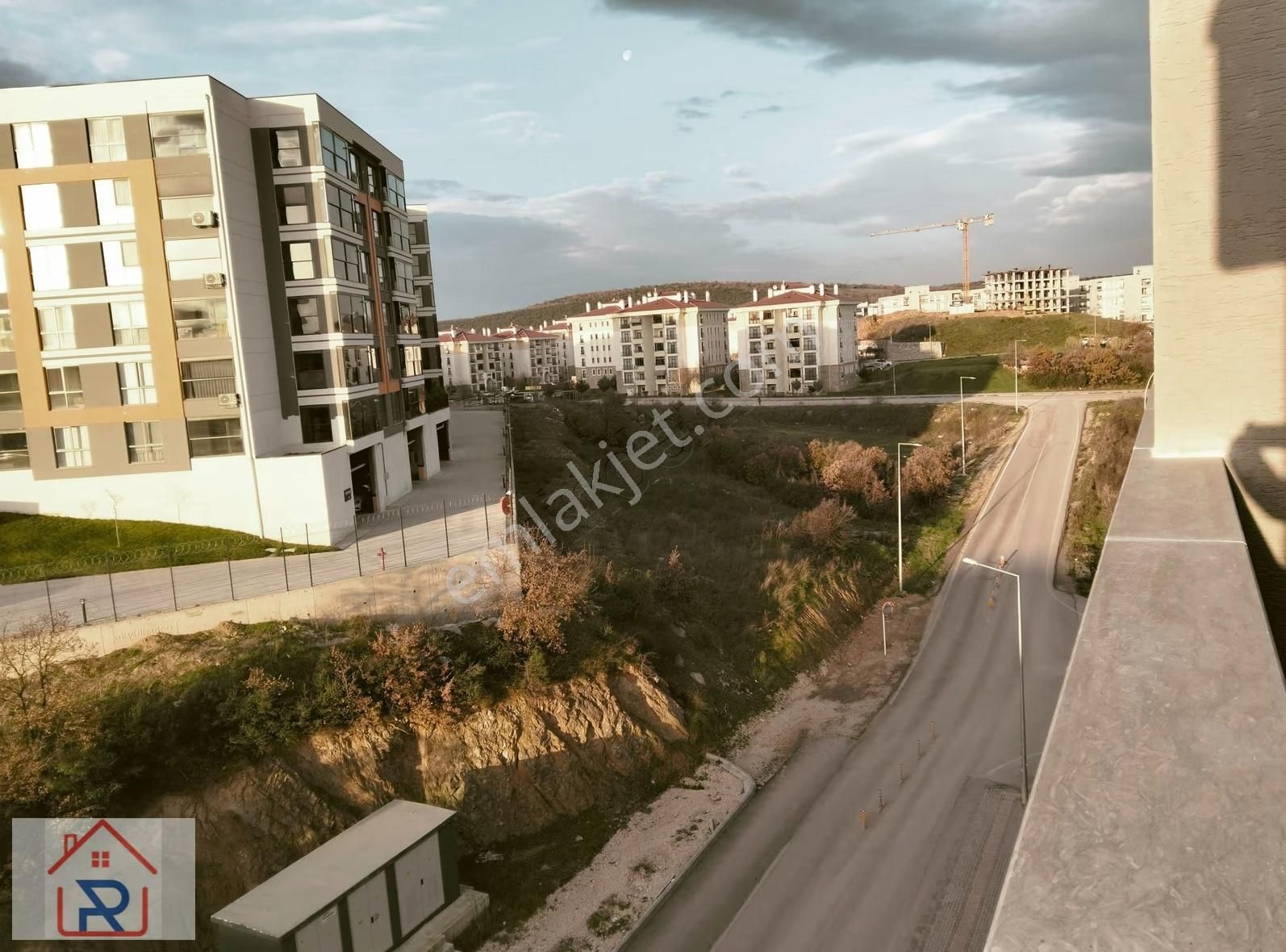 Sıfır! Bakımlı Cam Balkonlu Yeni 3+1 Dubleks Teraslı Daire - Görsel 2