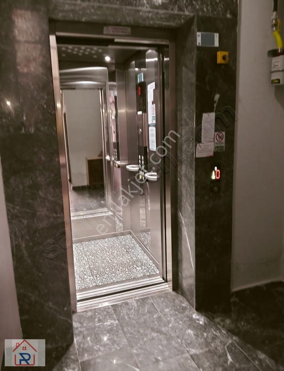 Sıfır! Bakımlı Cam Balkonlu Yeni 3+1 Dubleks Teraslı Daire - Görsel 11