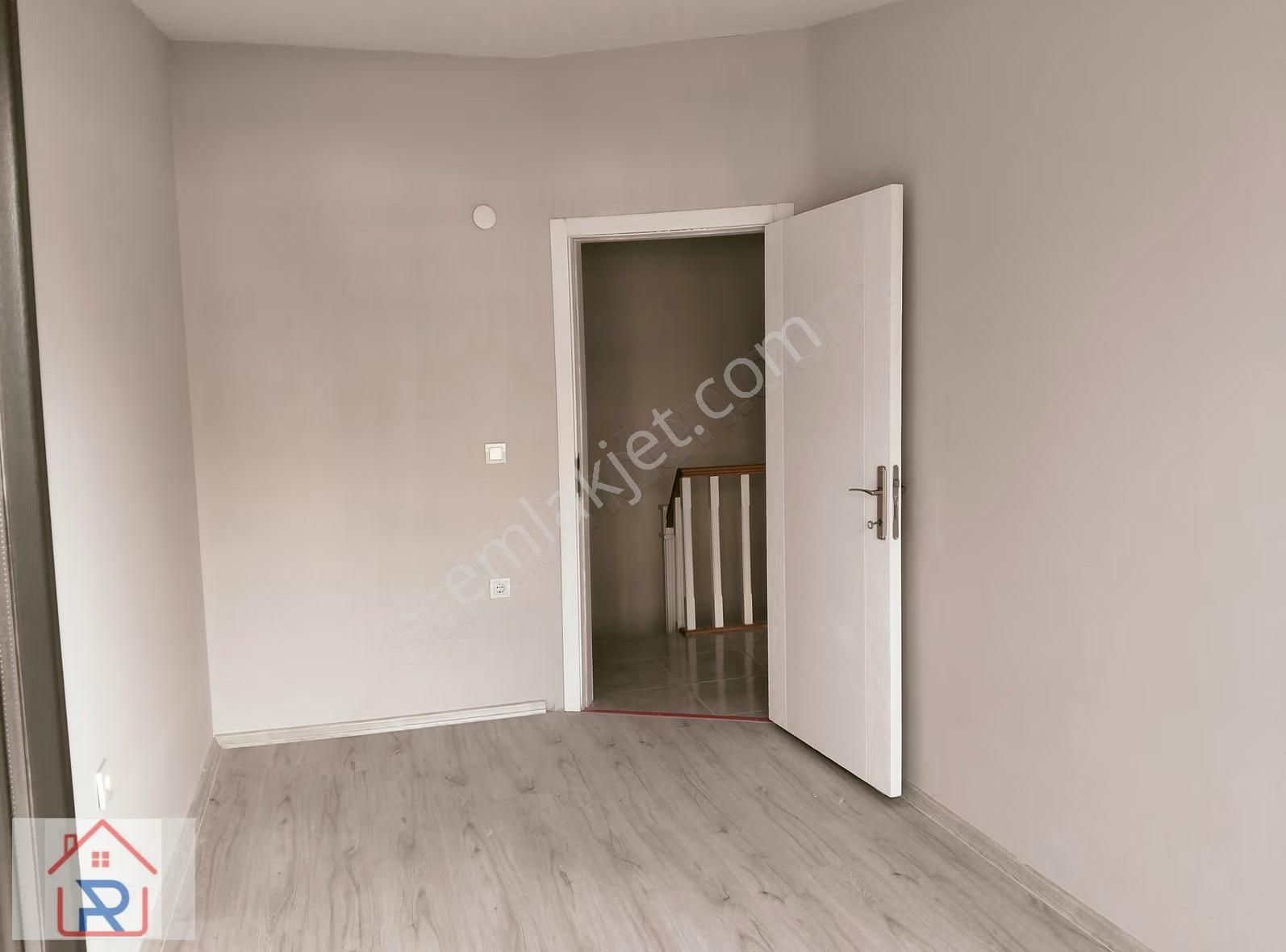 Sıfır! Bakımlı Cam Balkonlu Yeni 3+1 Dubleks Teraslı Daire - Görsel 9