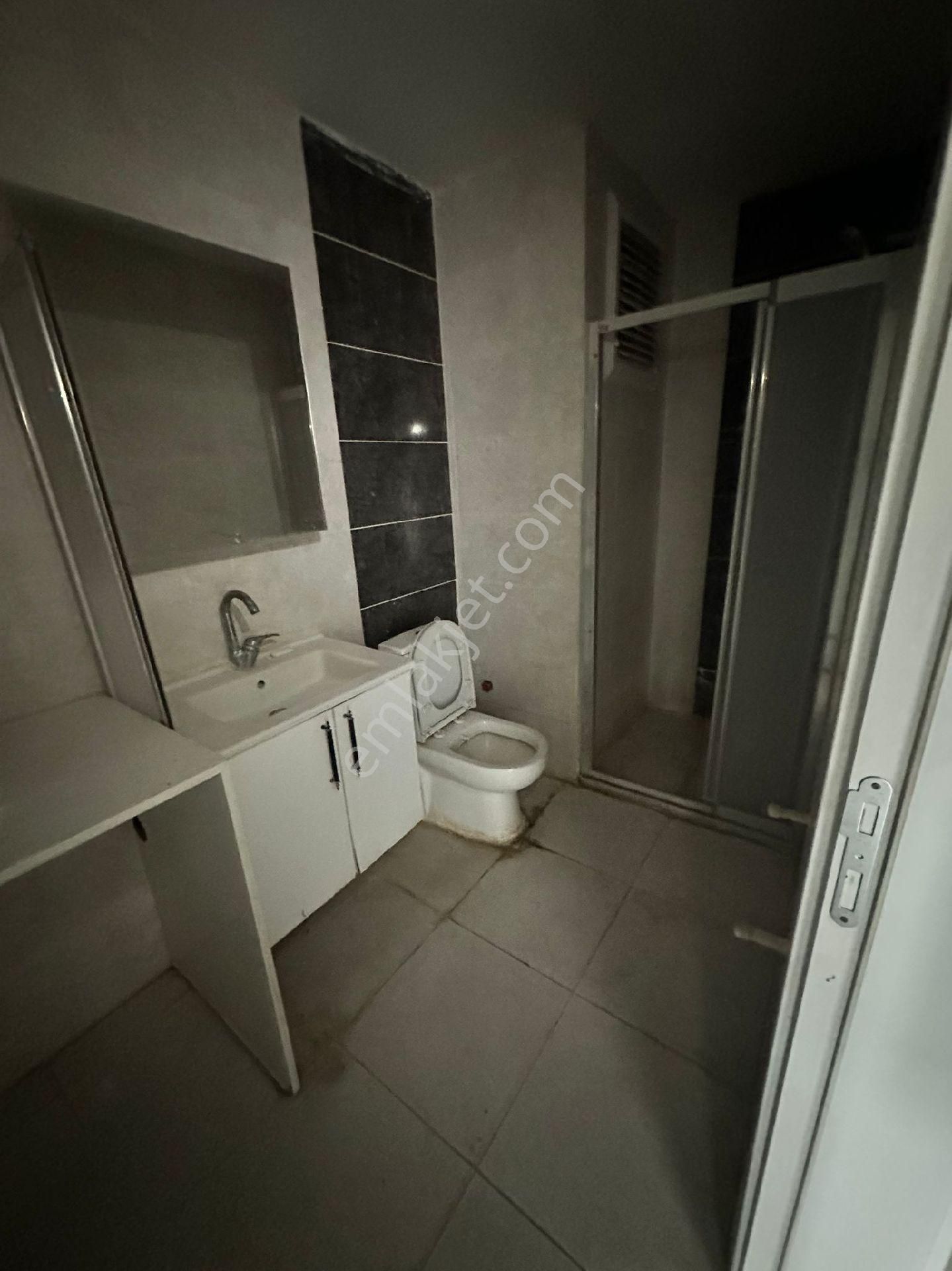 Kuşadası Merkezi Konum Yeni Yapı Arakat - Görsel 11