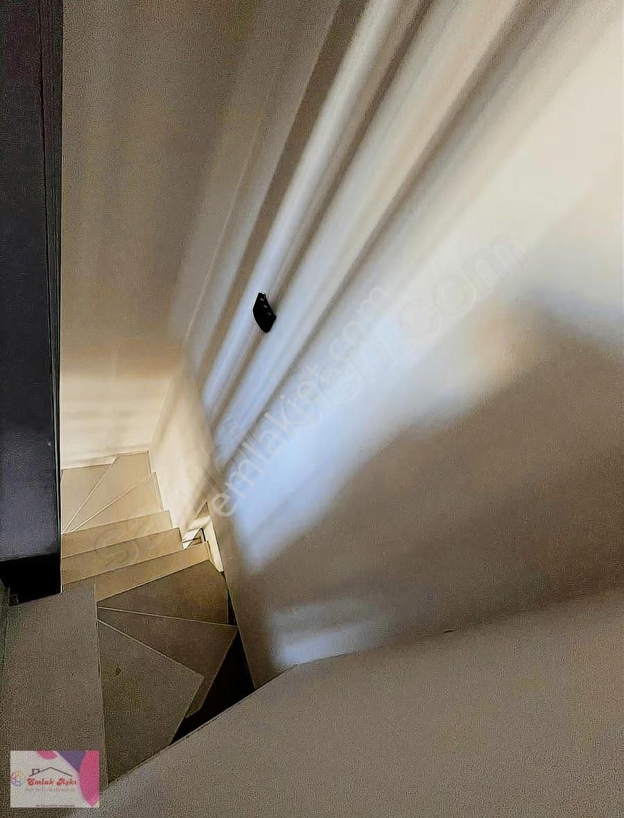 Tek Yetkili Emlak Ofisinden İki Daire Tek Tapu - Görsel 15