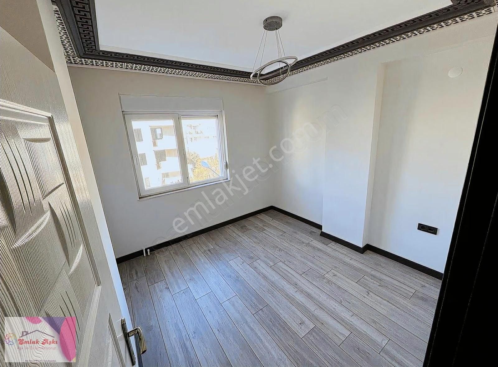 Tek Yetkili Emlak Ofisinden İki Daire Tek Tapu - Görsel 4