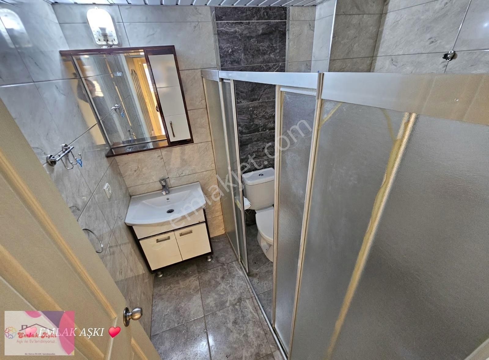 Gündoğdu Güzeli Köşe Başı Acil Satılık - Görsel 24