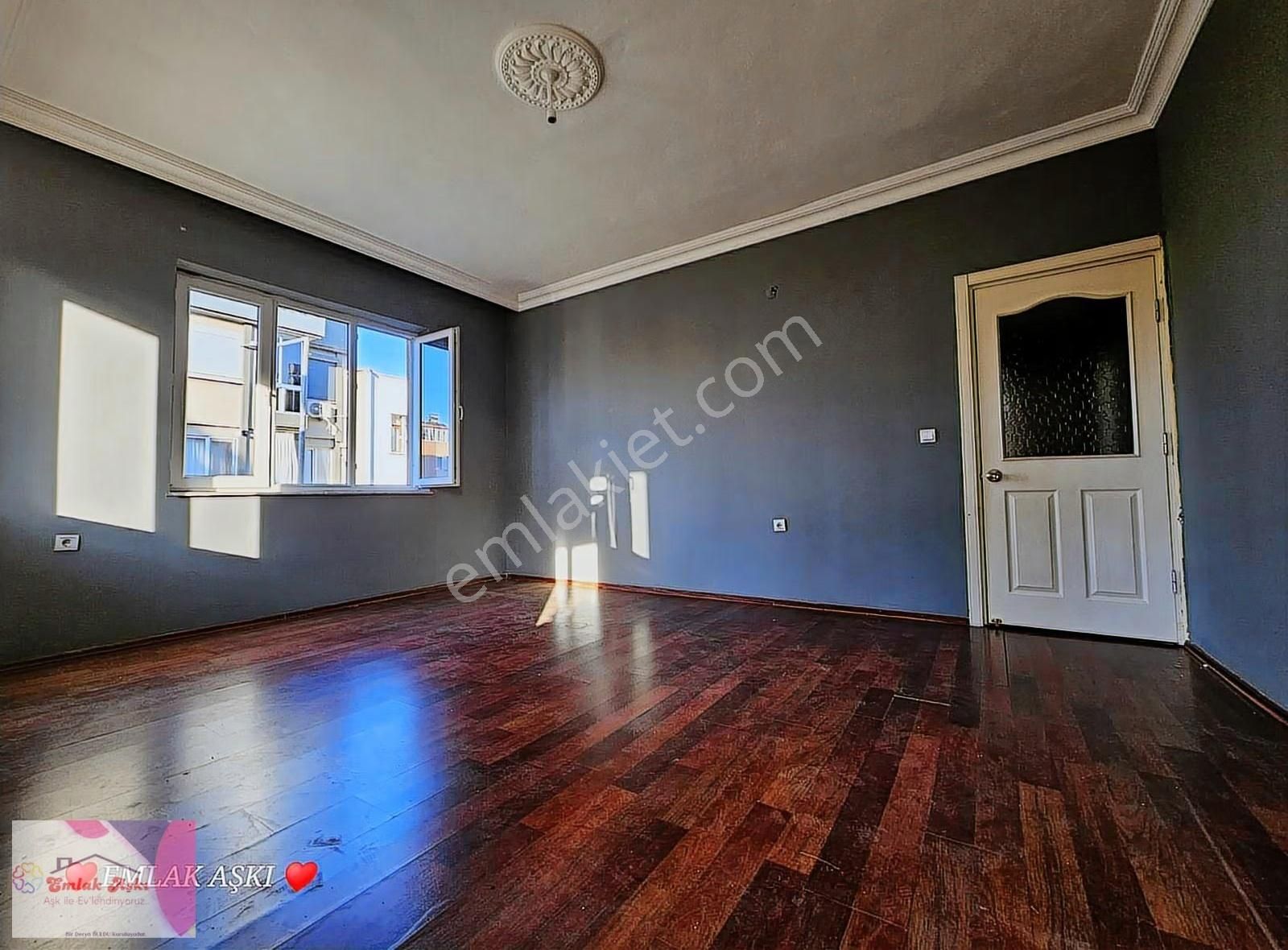 Gündoğdu Güzeli Köşe Başı Acil Satılık - Görsel 14