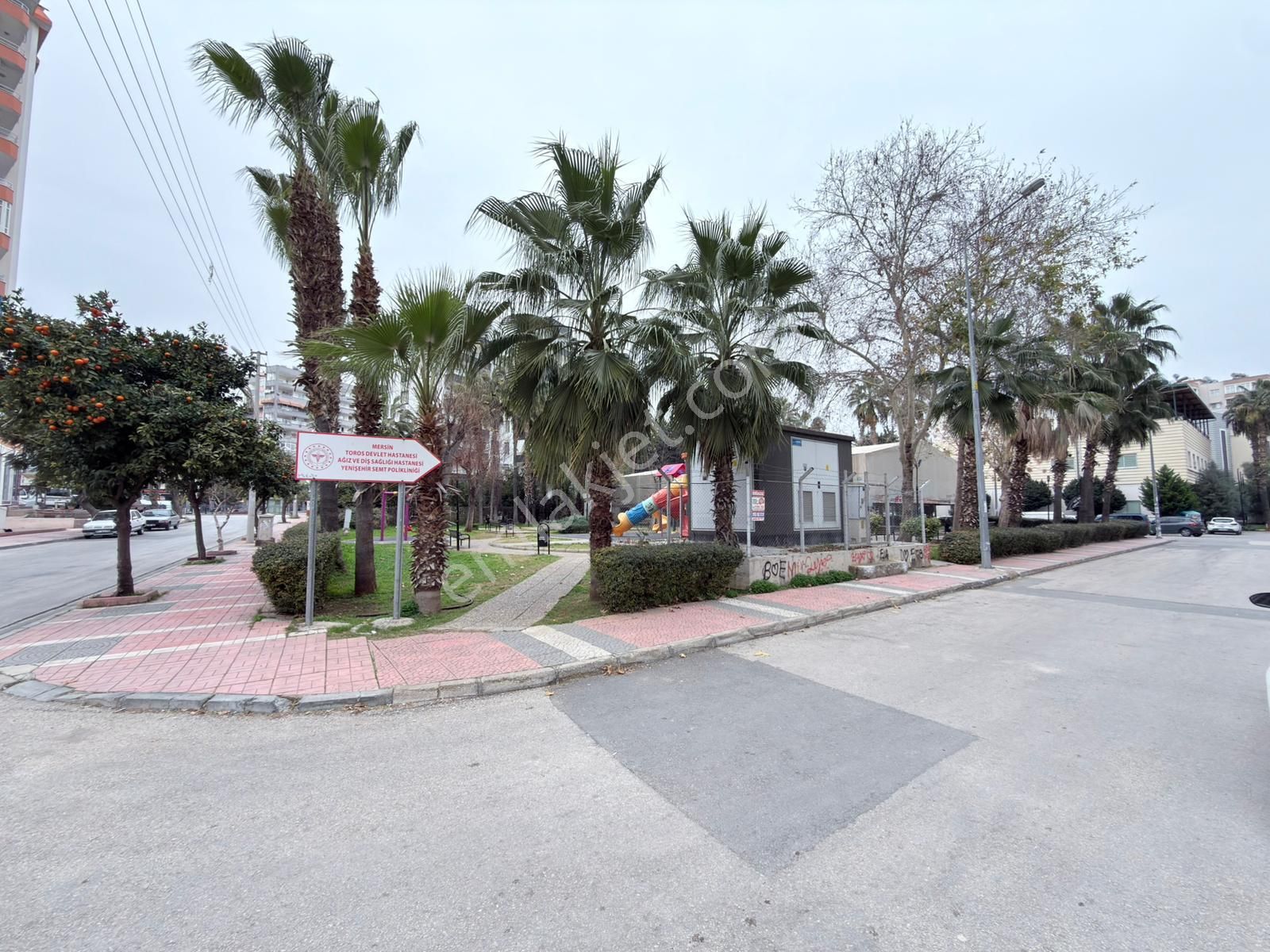 Arveden Pirireis Mahde Merkezi Konumda Site İçi Ferah 3+1 - Görsel 28