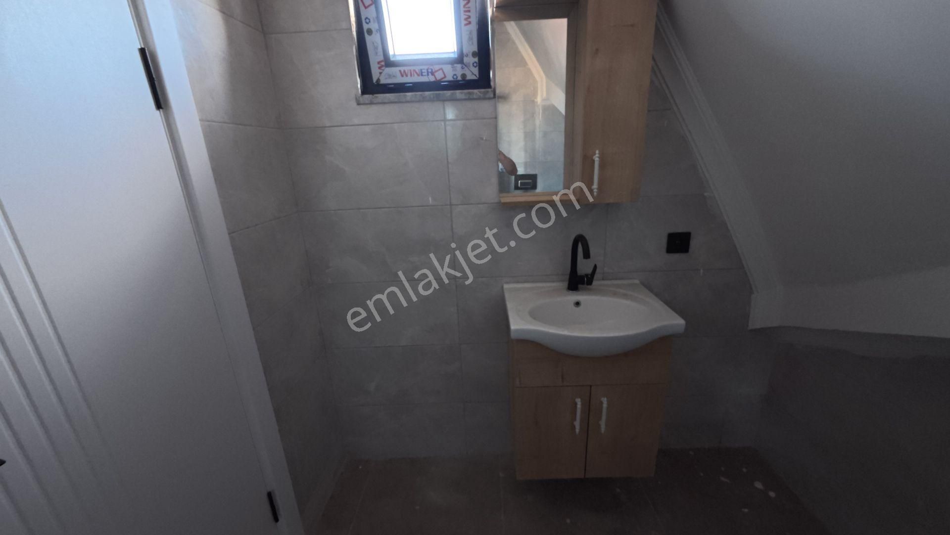 Sakarya Kocaali’de Geniş Bahçeli, Şık 3+1 Villa - Görsel 28