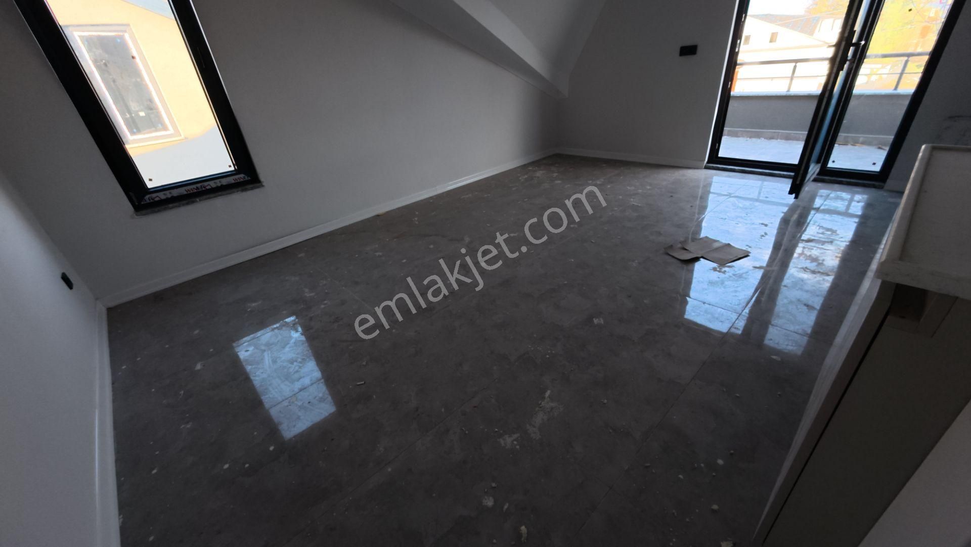 Sakarya Kocaali’de Geniş Bahçeli, Şık 3+1 Villa - Görsel 22