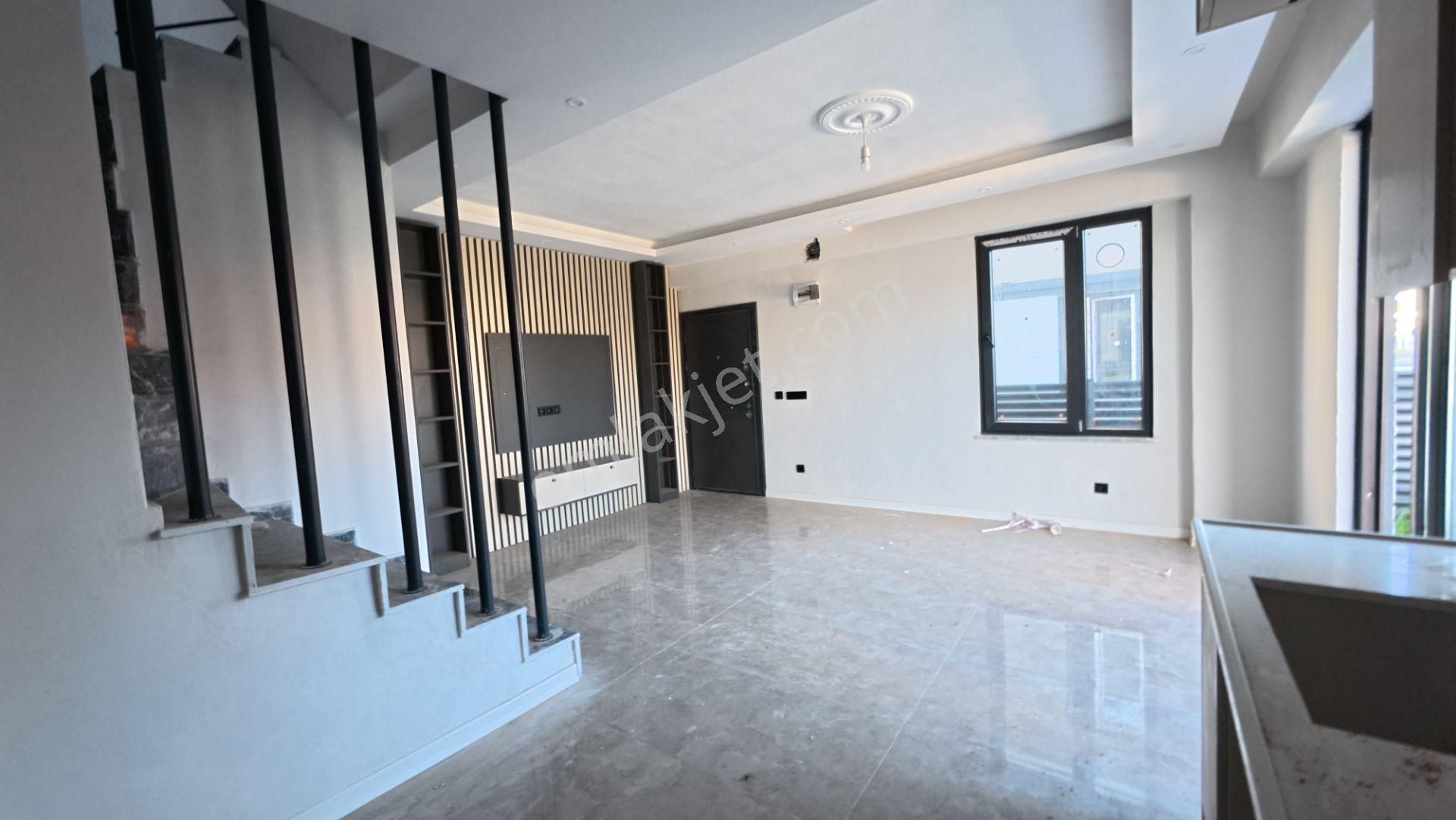 Sakarya Kocaali’de Geniş Bahçeli, Şık 3+1 Villa - Görsel 11