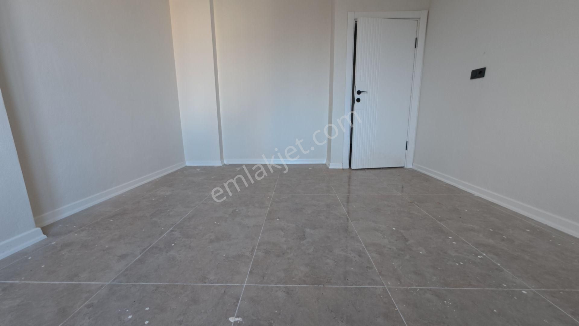 Sakarya Kocaali’de Geniş Bahçeli, Şık 3+1 Villa - Görsel 21