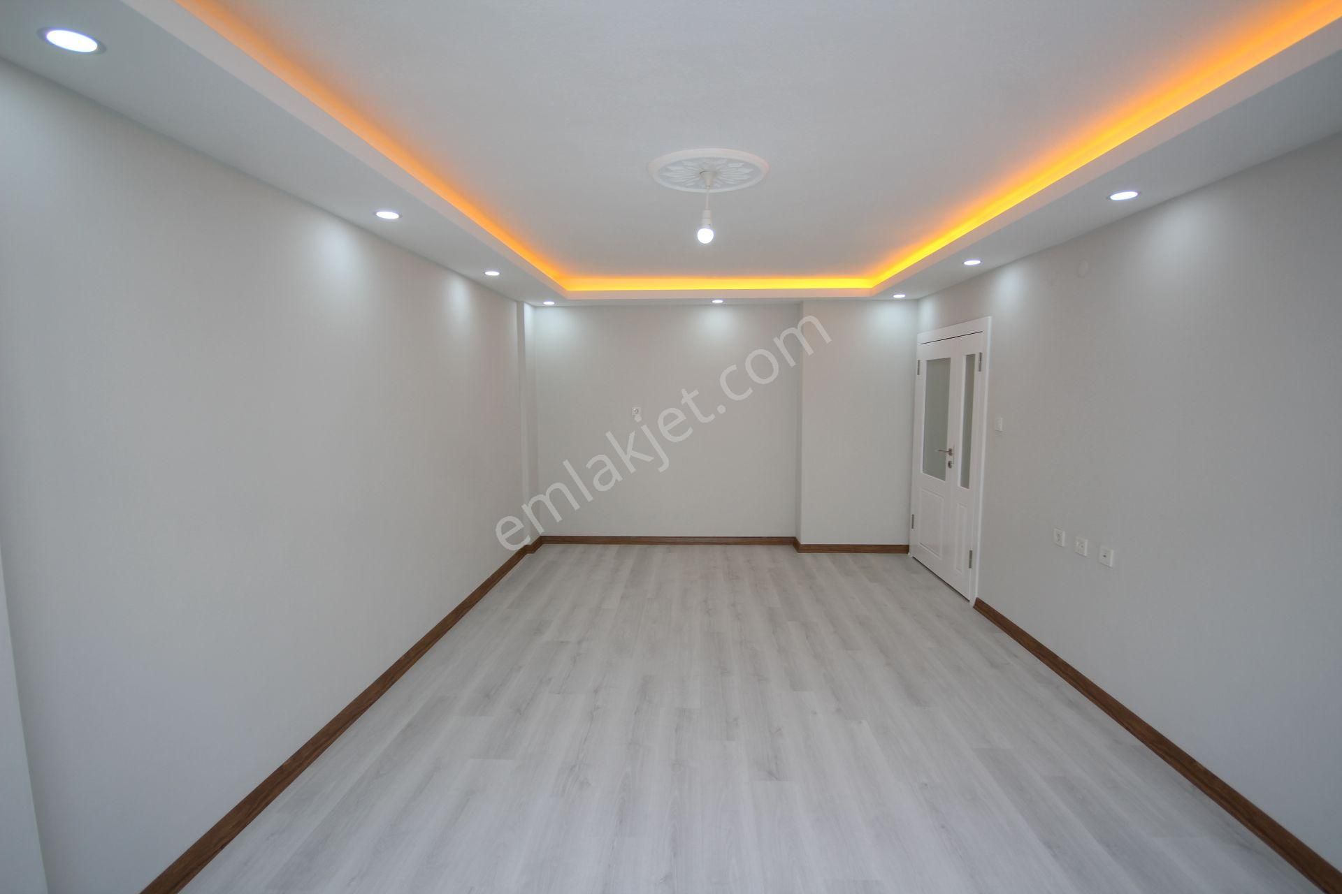 Etimesgut Süvari Mahallesi Ön Cephe 3+1 Ara Kat Lüks Daire - Görsel 7