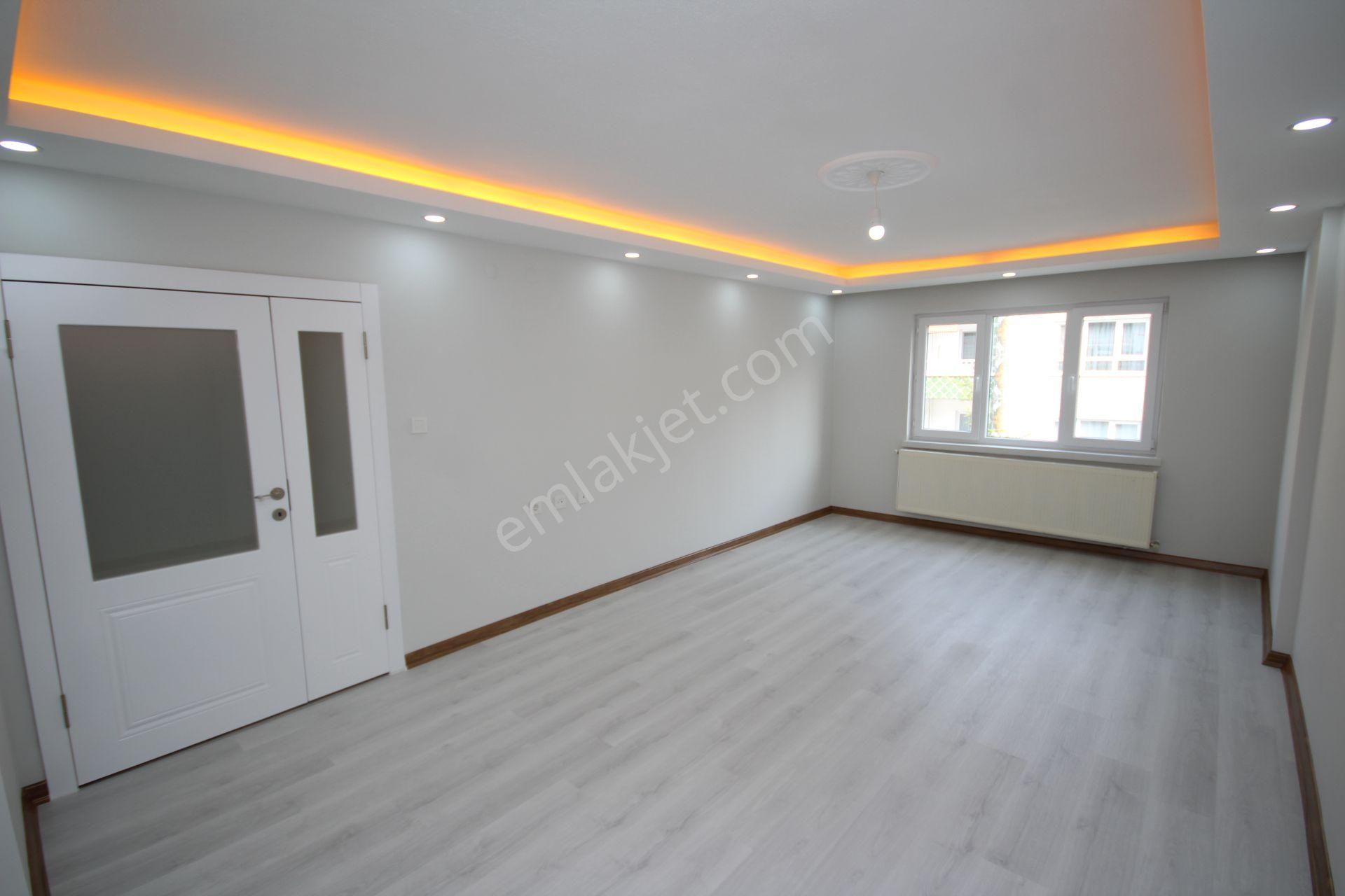 Etimesgut Süvari Mahallesi Ön Cephe 3+1 Ara Kat Lüks Daire - Görsel 5