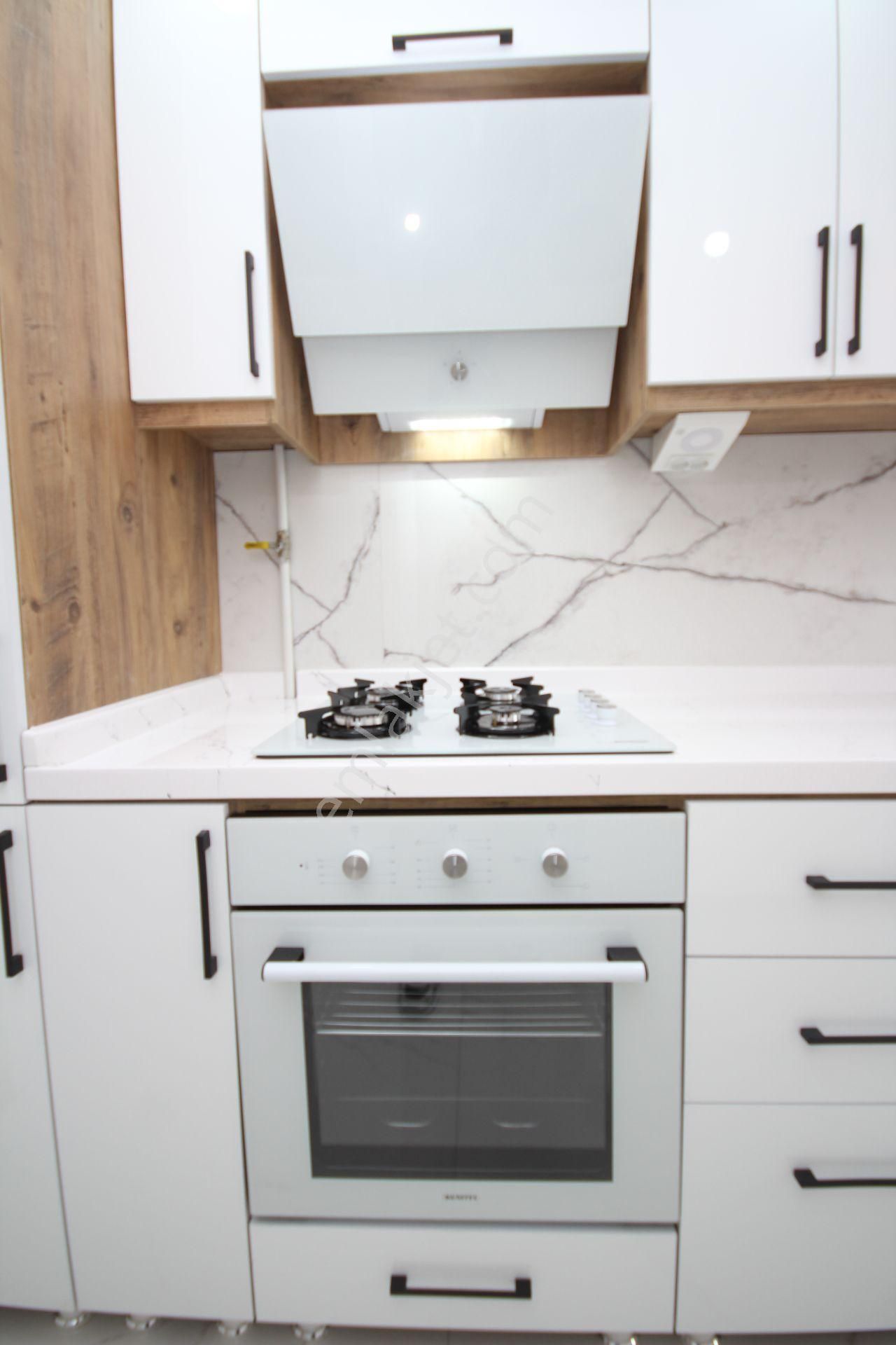 Etimesgut Süvari Mahallesi Ön Cephe 3+1 Ara Kat Lüks Daire - Görsel 3